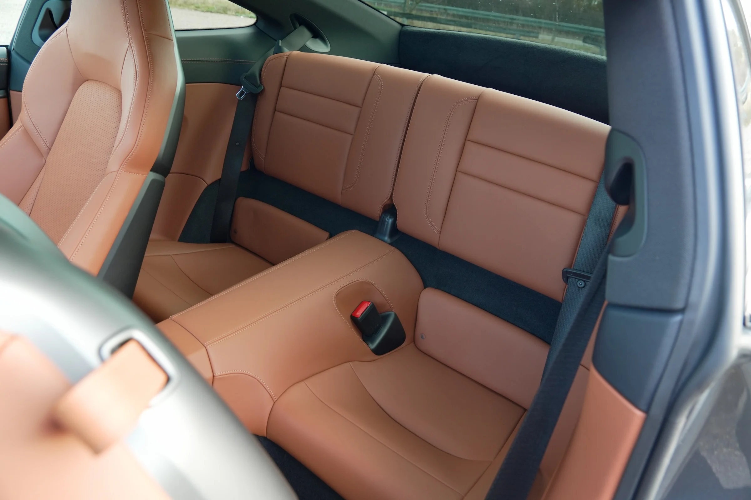 TEST Porsche 911 Carrera 833