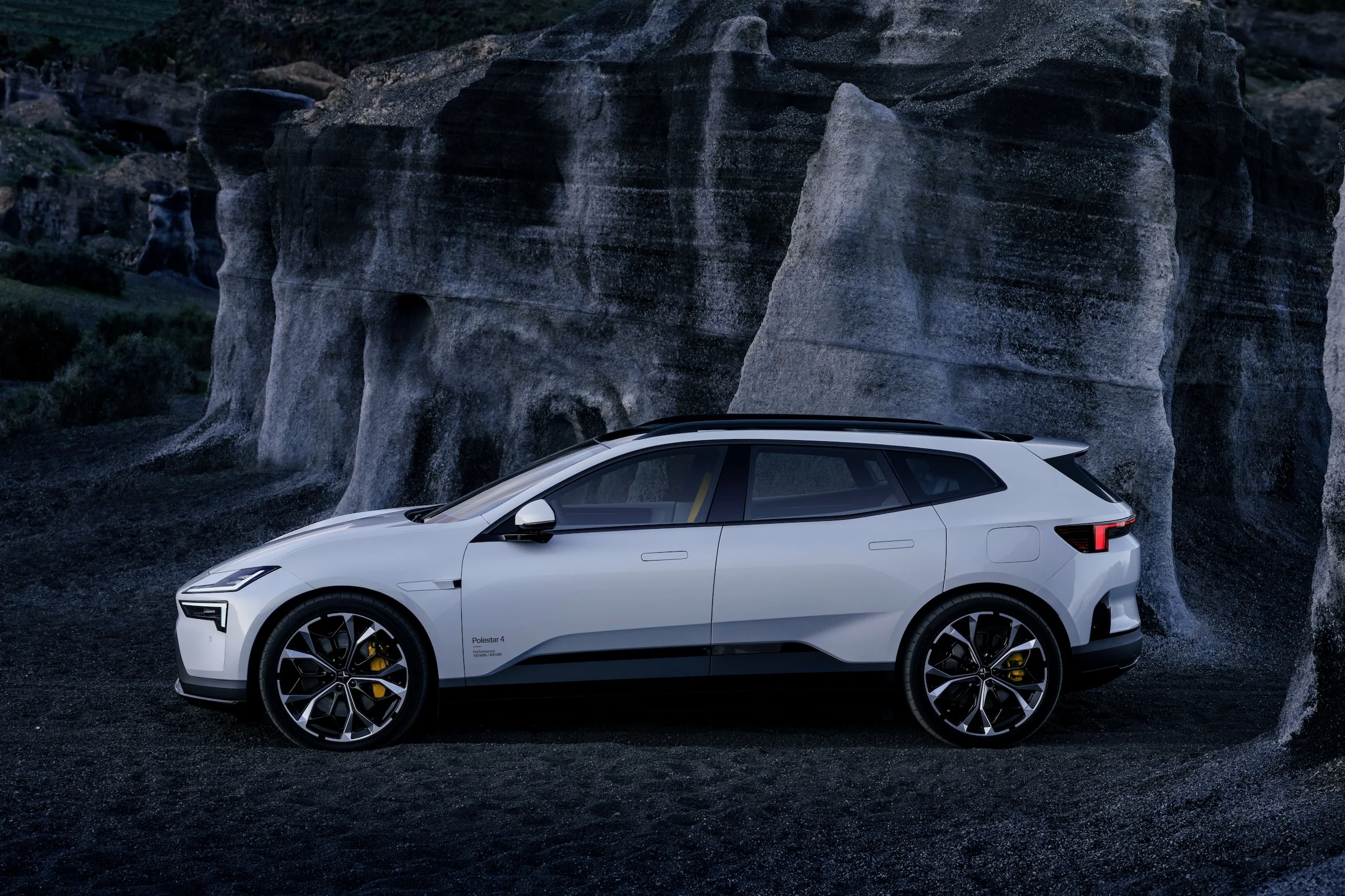 Polestar 4 SUV -5838-26polestar-260126-2291-v005