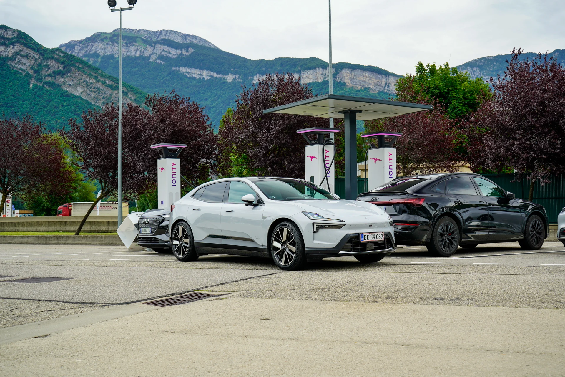 Polestar 4 Long Range Dual Motor-36