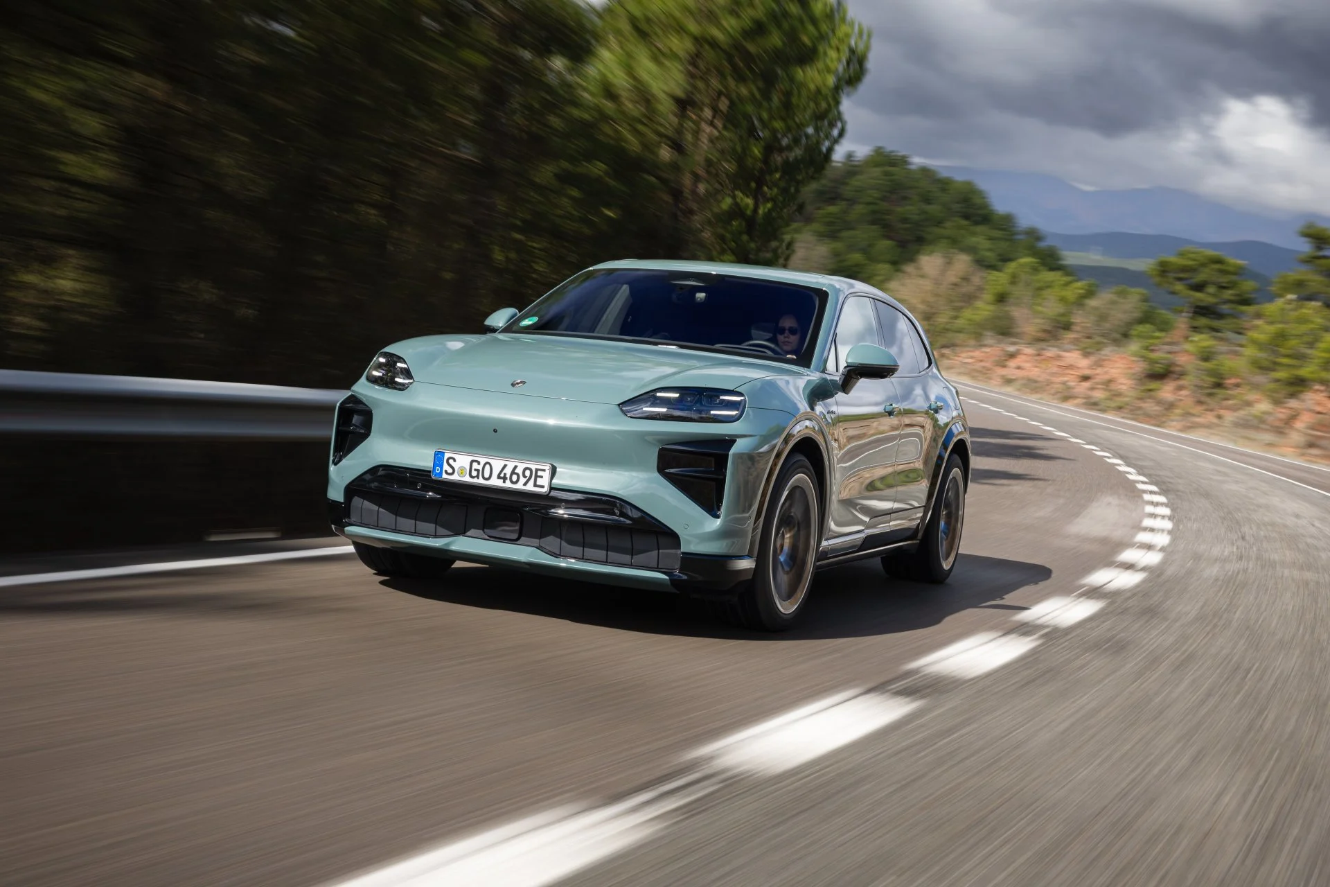 Porsche Cayenne Electric