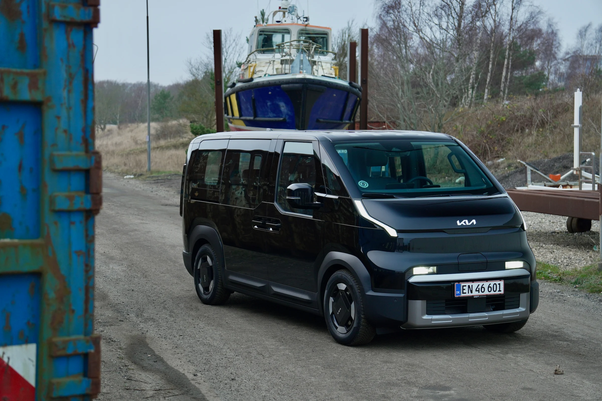 TEST Kia PV5 Passenger LR MBB 107