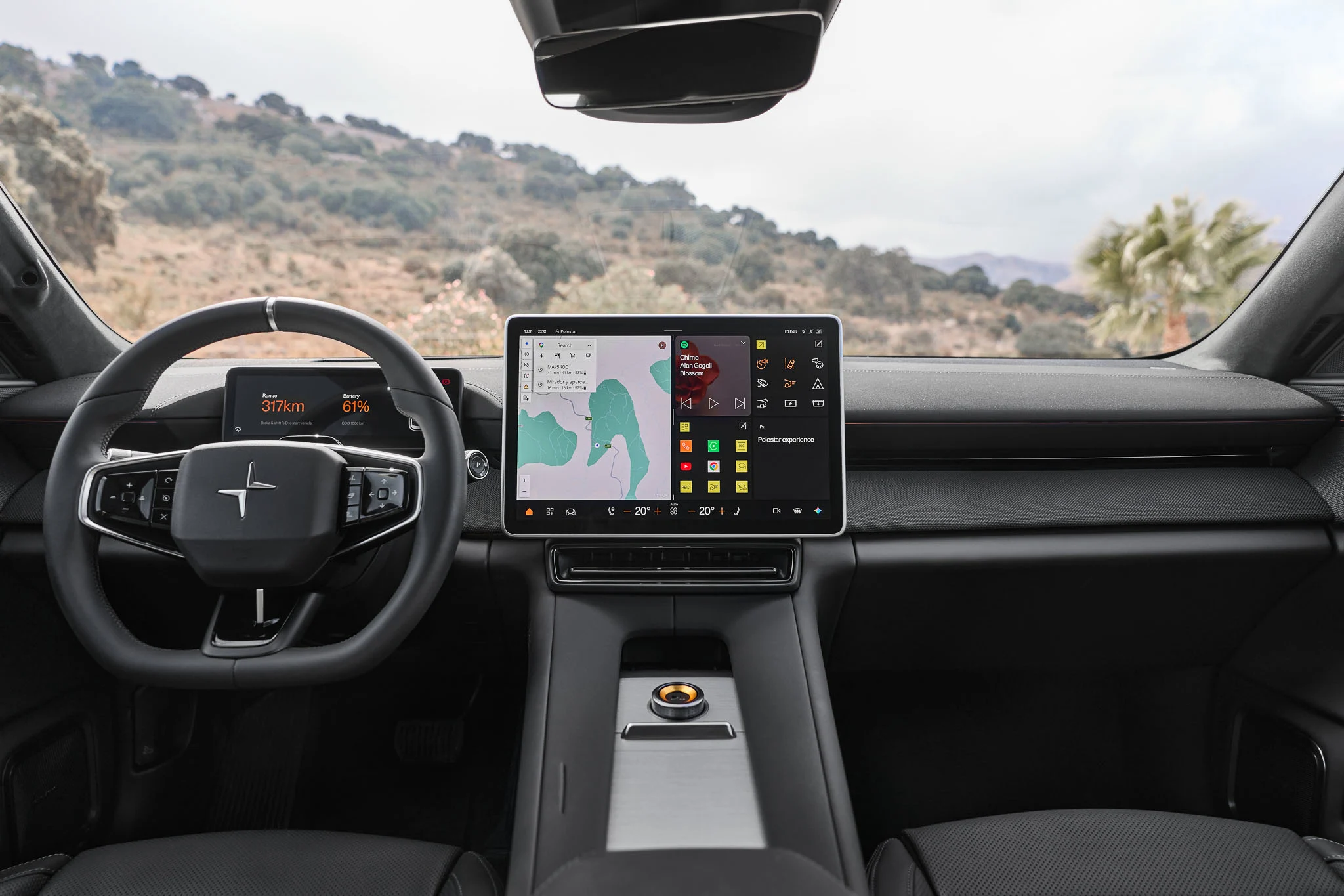 Polestar 4 SUV-16