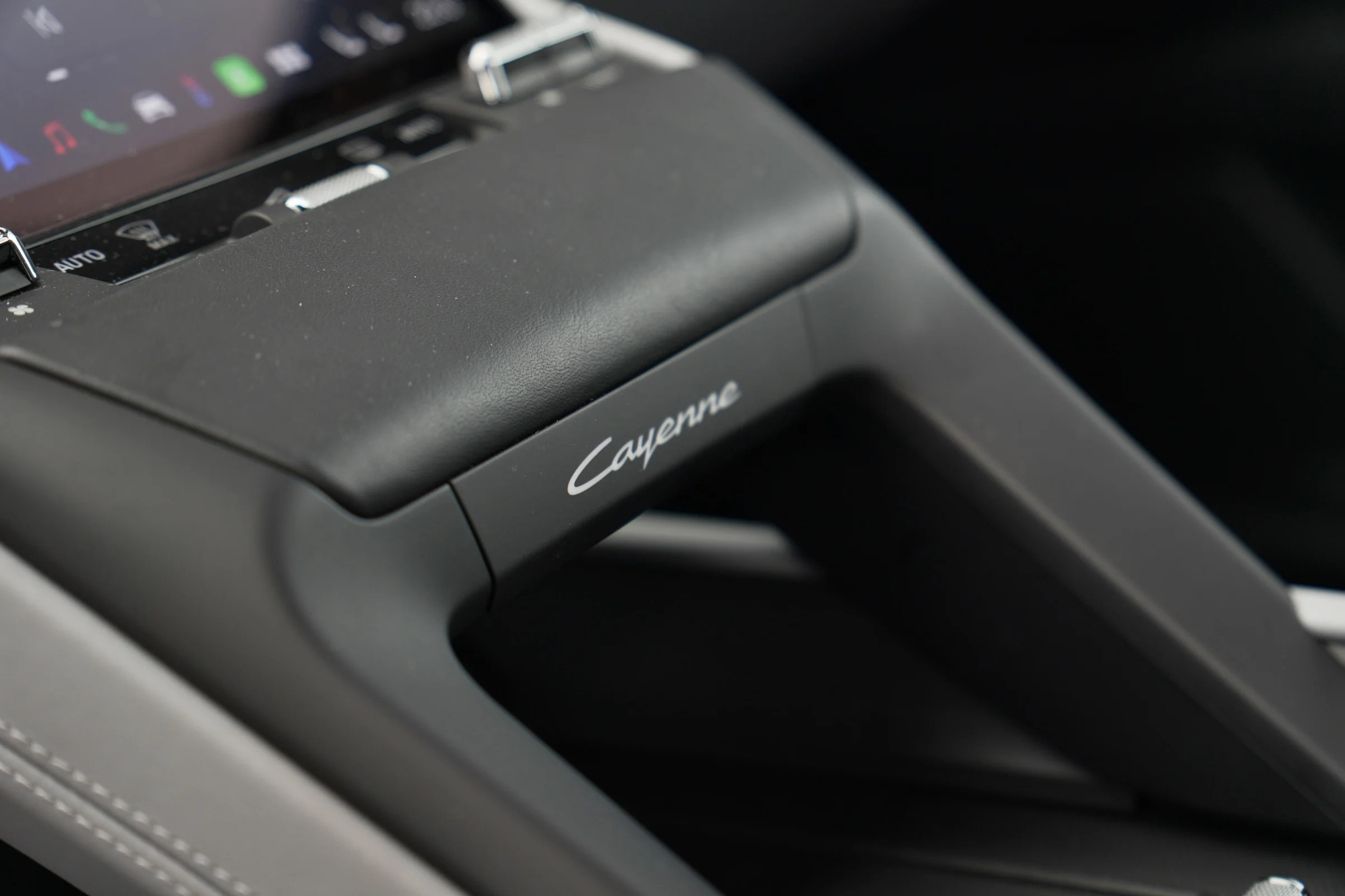 TEST Porsche Cayenne Electric 2341