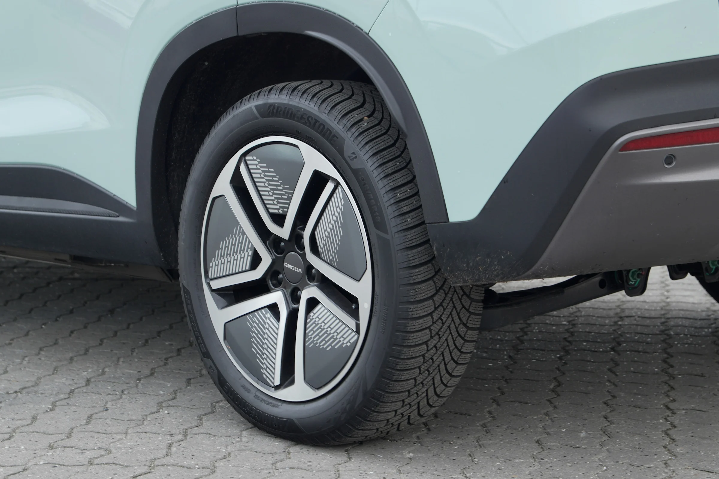 DUEL MGS5 EV vs Omoda 5 EV 186