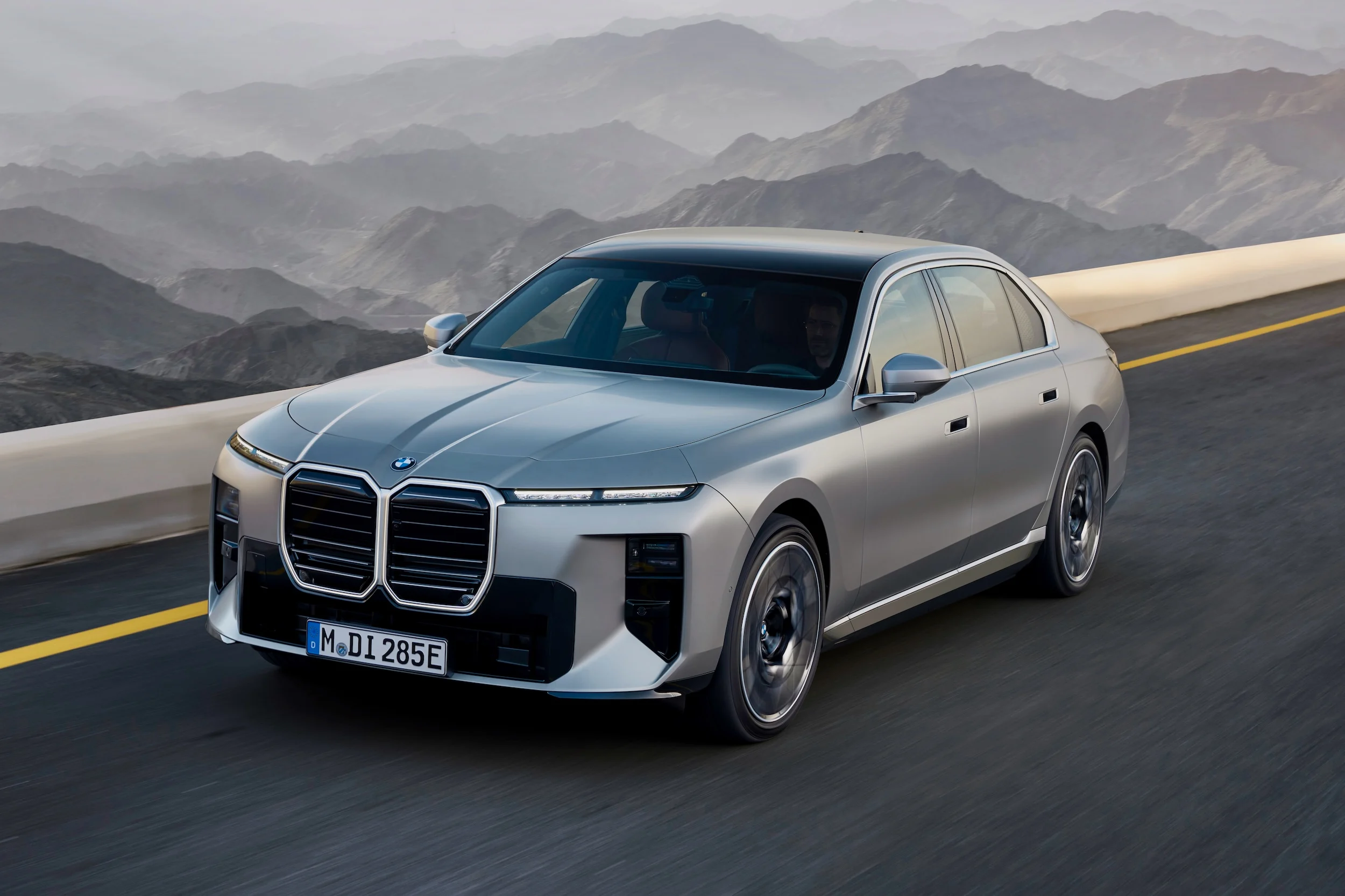 BMW i7 2026 6138 highRes bmw-i7-60-xdrive-04-