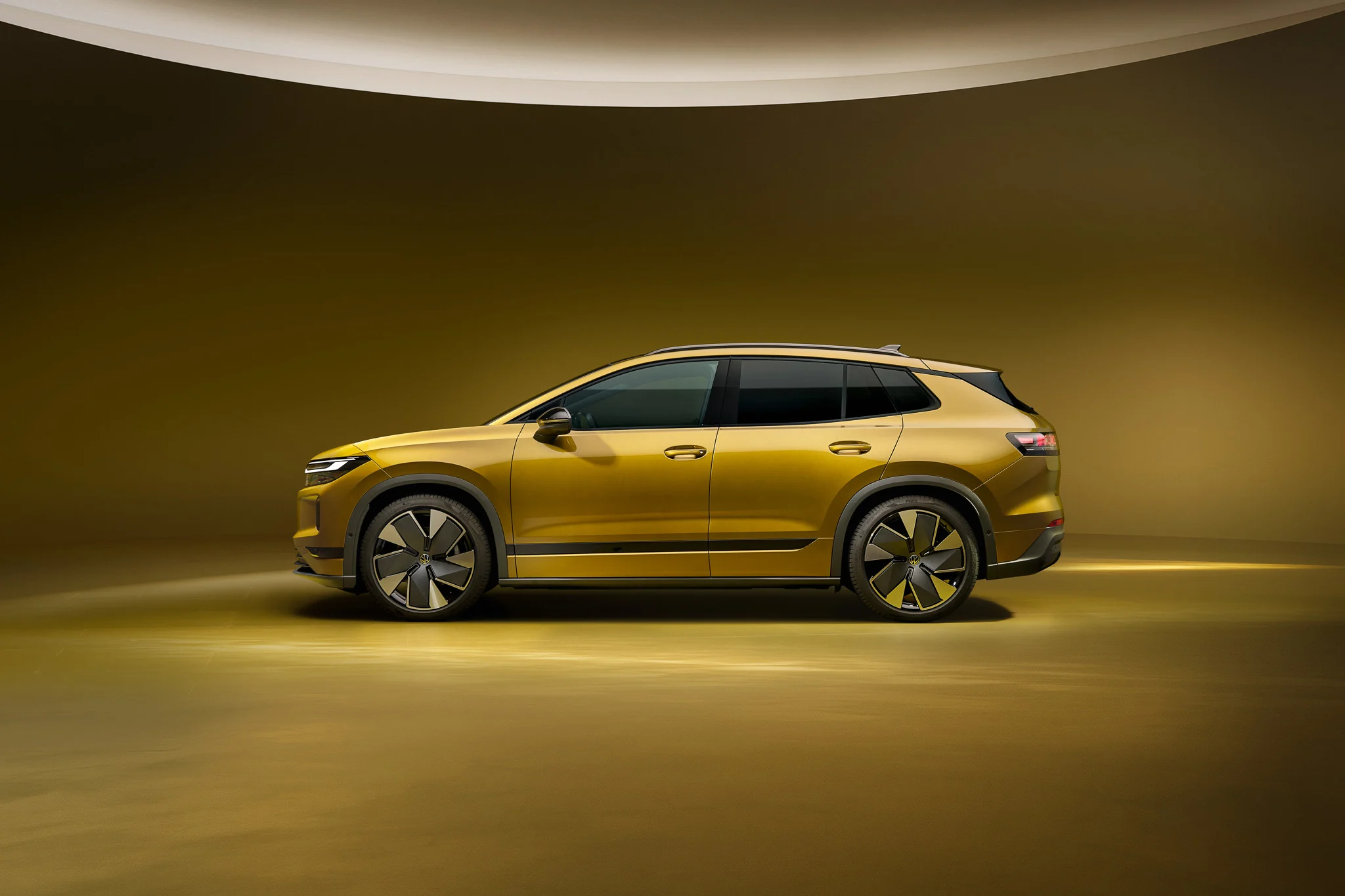 VW ID. Tiguan-6
