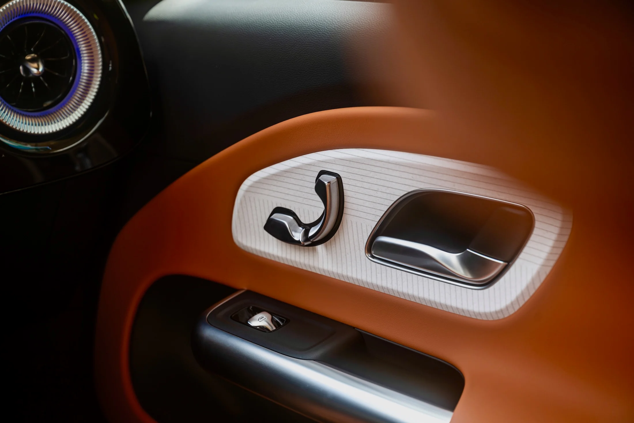 Mercedes-Benz CLA EQ 69 034