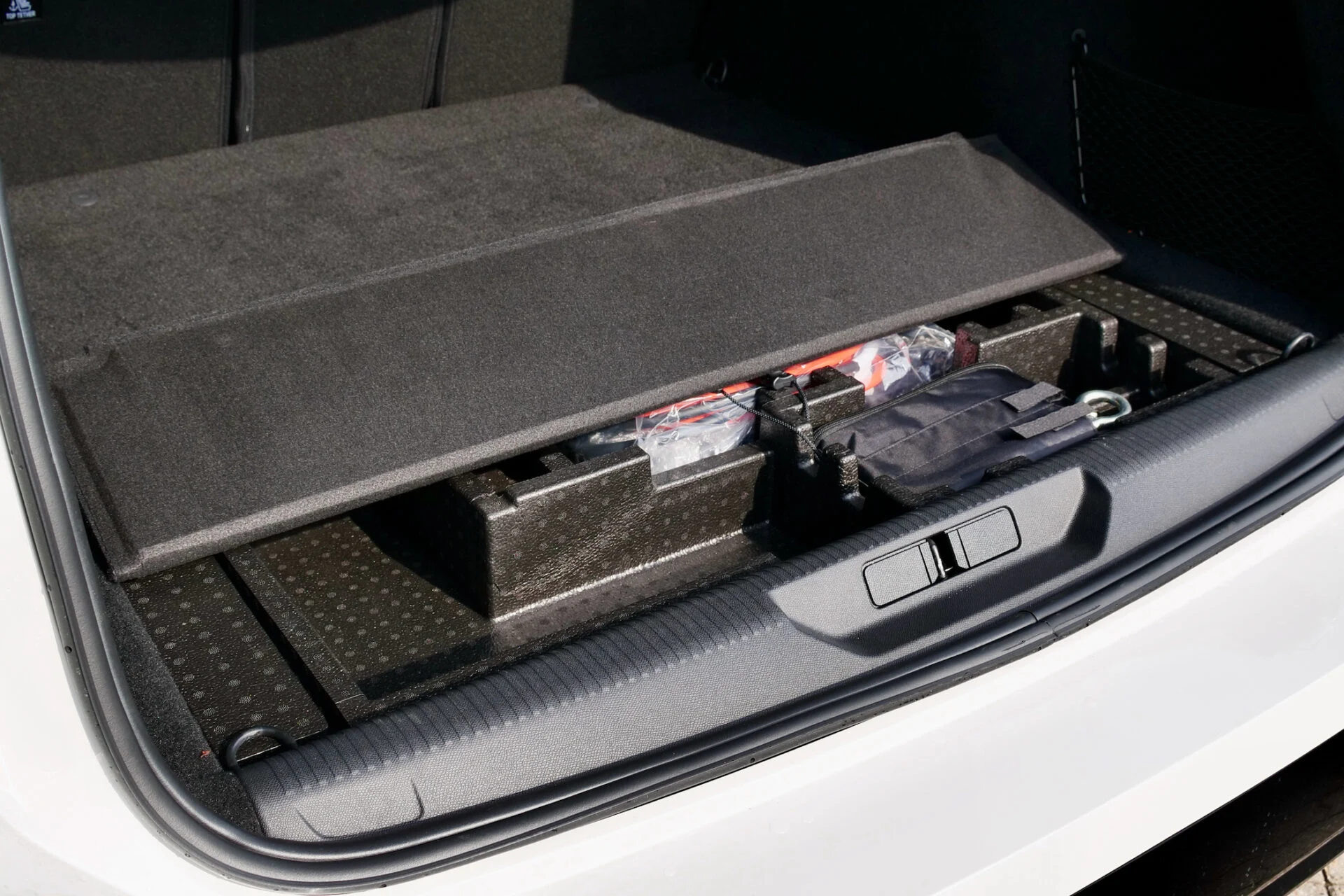 TEST Peugeot 308 SW Hybrid 225 887