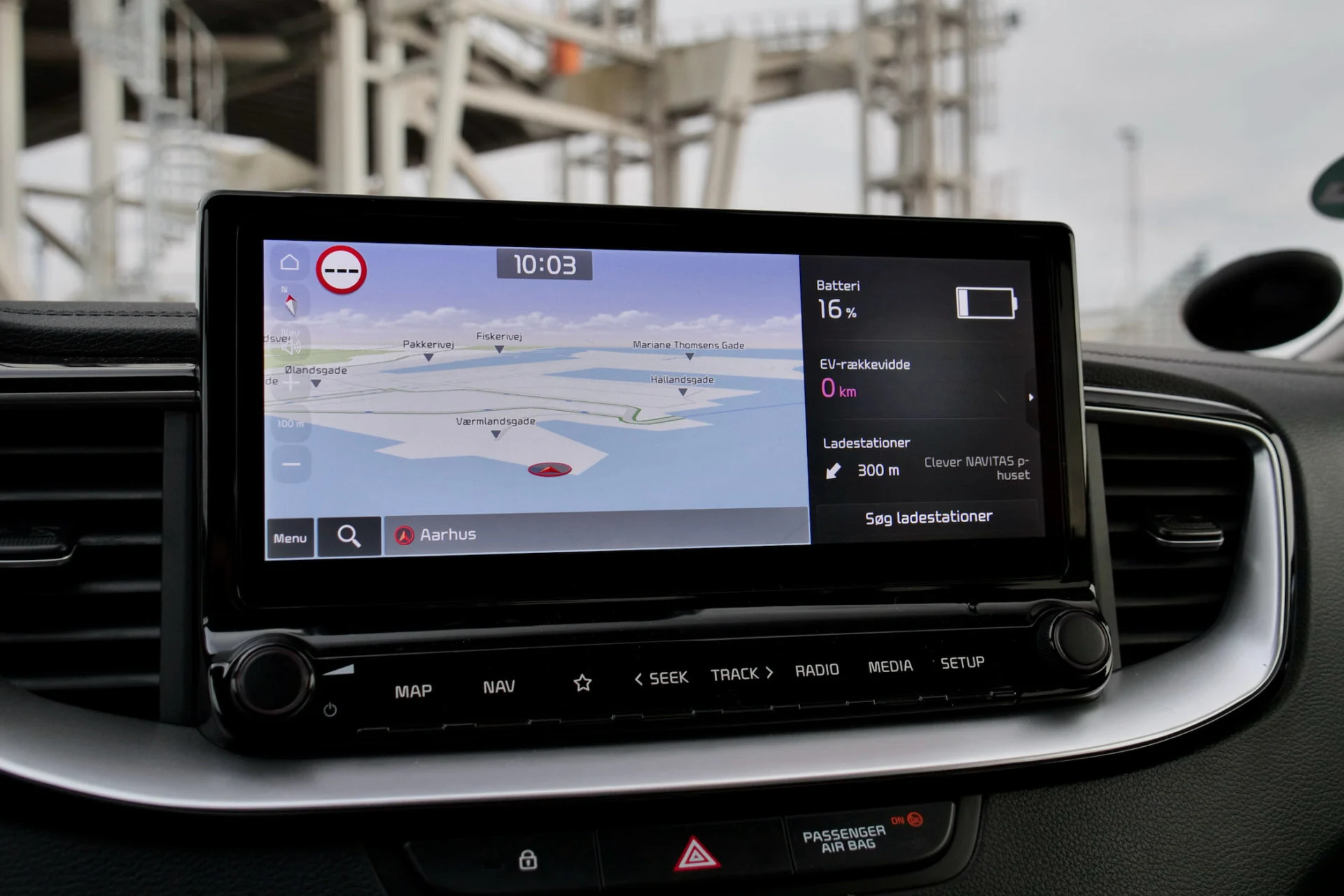 Bilbasen DUEL Kia Ceed SW PHEV vs Suzuki Swace Hybrid9827