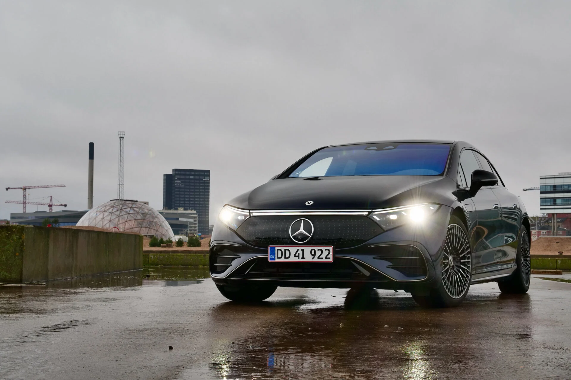 Test: Med Mercedes-EQ EQS når elbilerne et foreløbigt højdepunkt ...