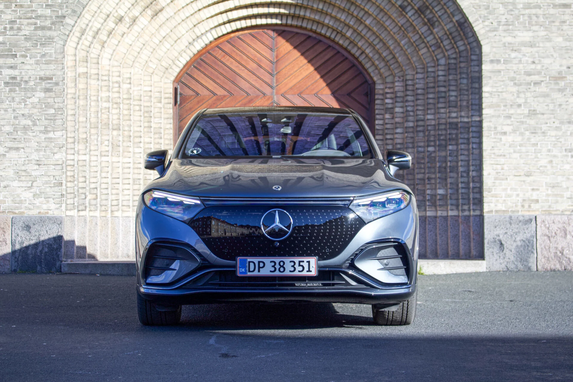 Mercedes-Benz EQS SUV-02