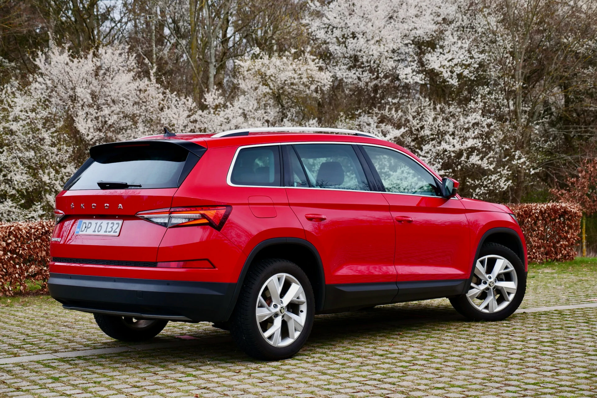 STORTEST Kia Sorento Nissan X-Trail Skoda Kodiaq24643