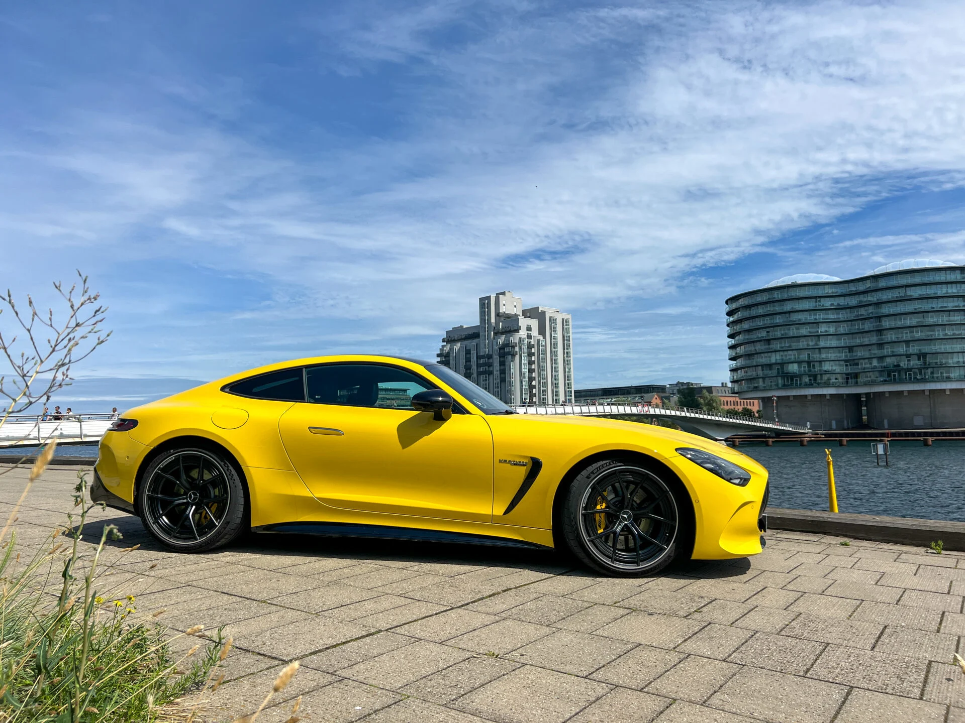Mercedes-AMG-GT-63-13