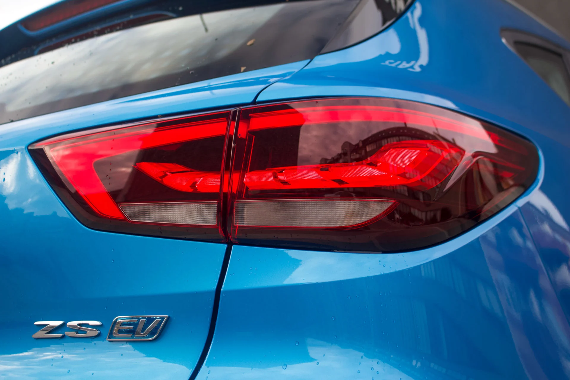 MG ZS EV Standars Range-14