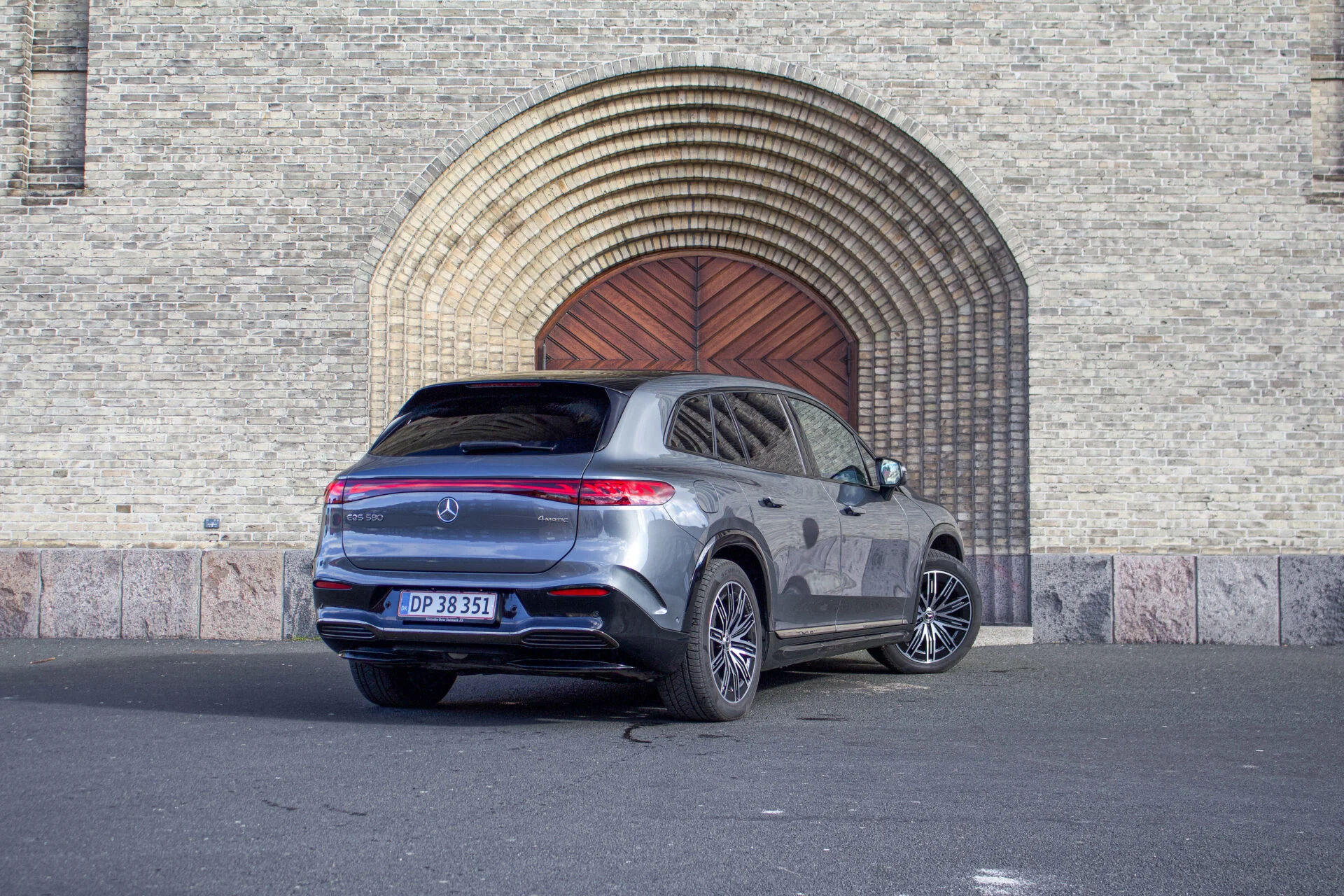 Mercedes-Benz EQS SUV-22