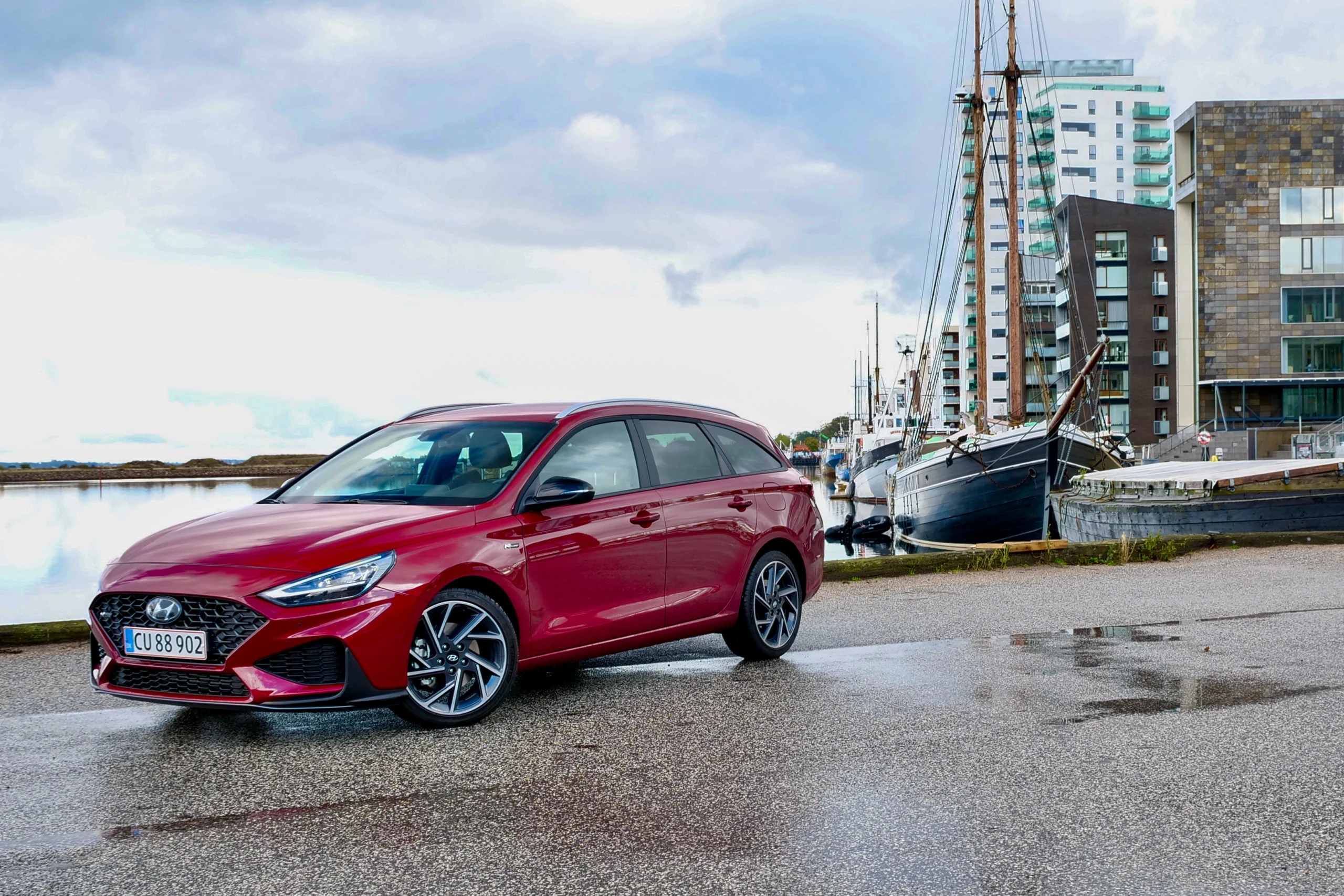 Hyundai i30 N-Line &#8211; Åbner