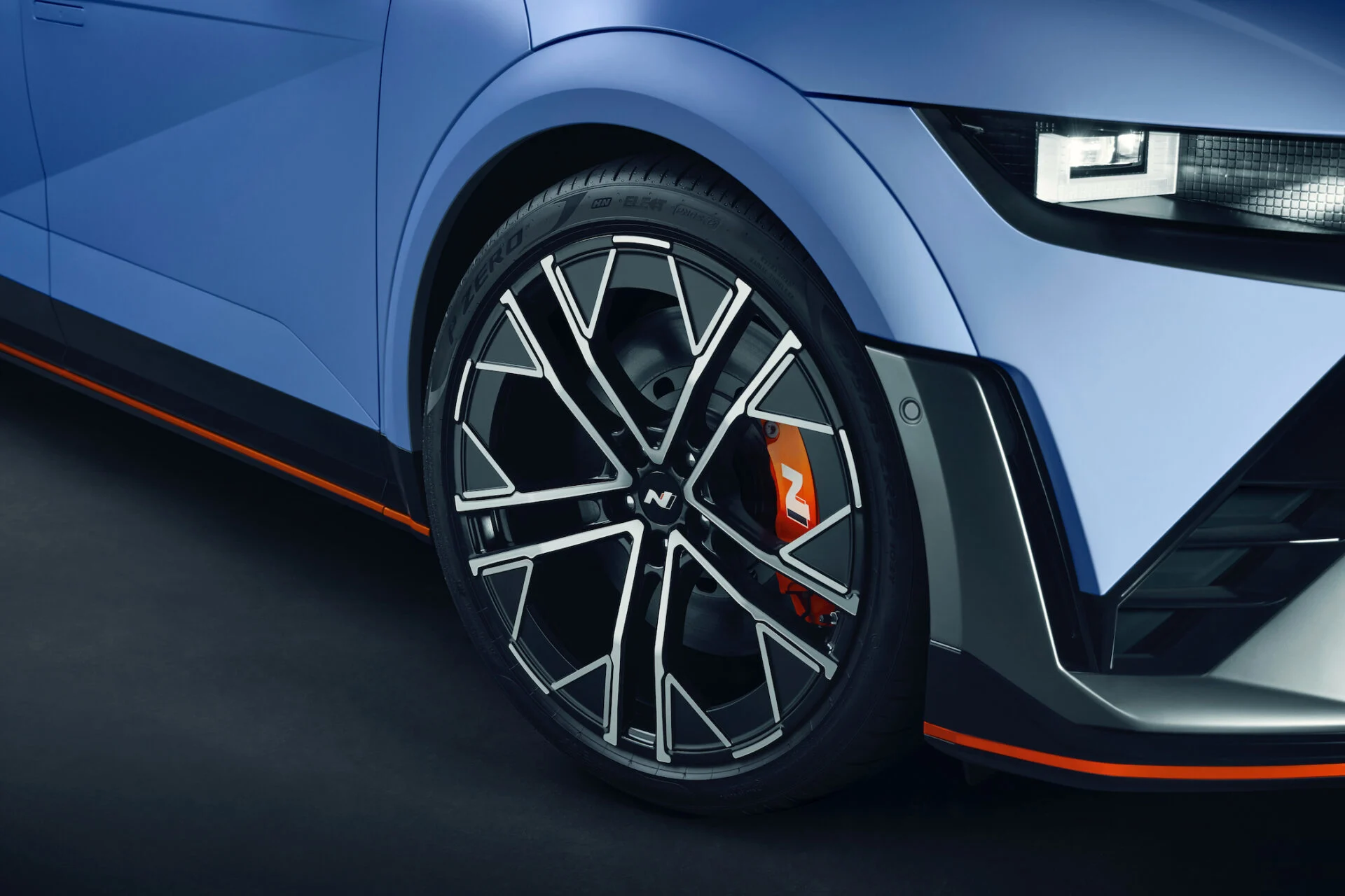 hyundai-ioniq-5-n-debut-goodwood-2023-studio-detail-01