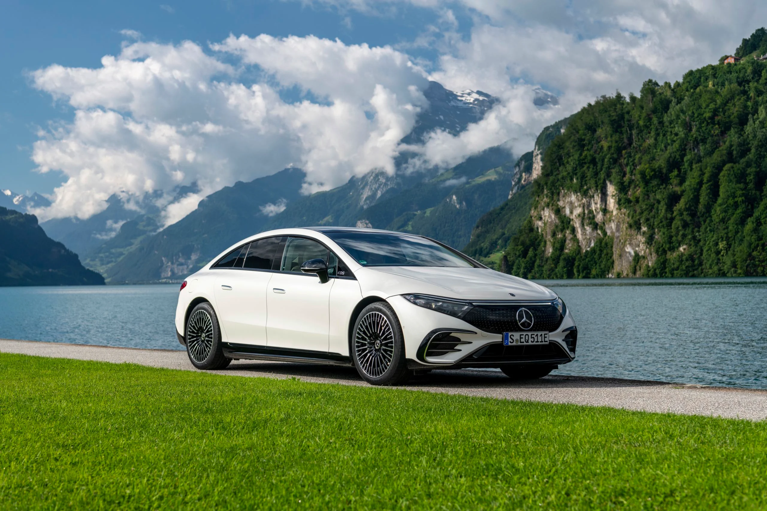 The new EQS from Mercedes-EQ: Press Test Drive, Switzerland 2021