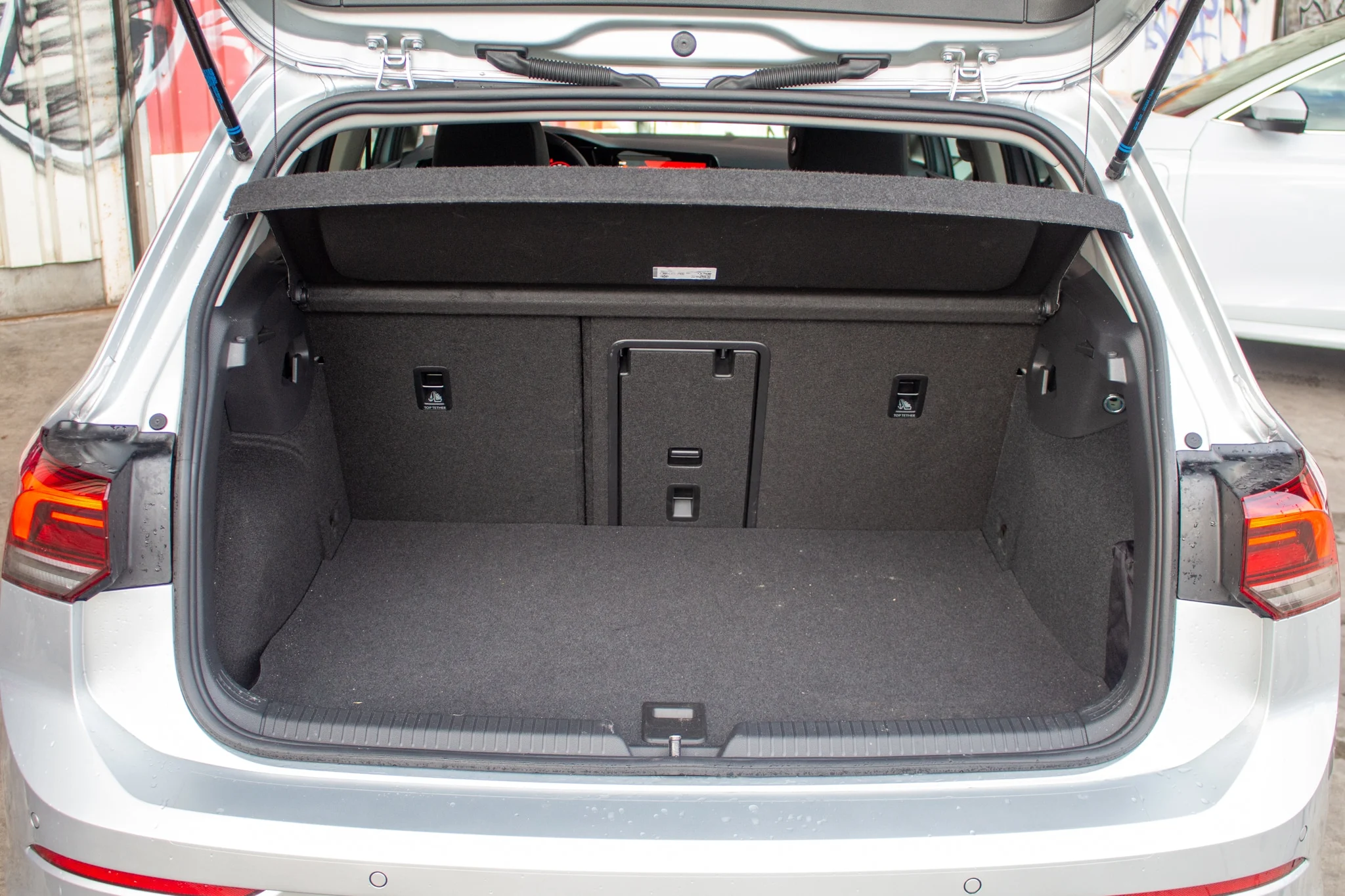 VW Golf 8 eHybrid (15)
