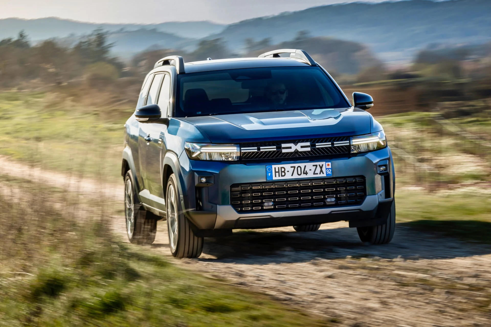 Dacia-Bigster-Hybrid-155-Journey-kopi-8.jpeg
