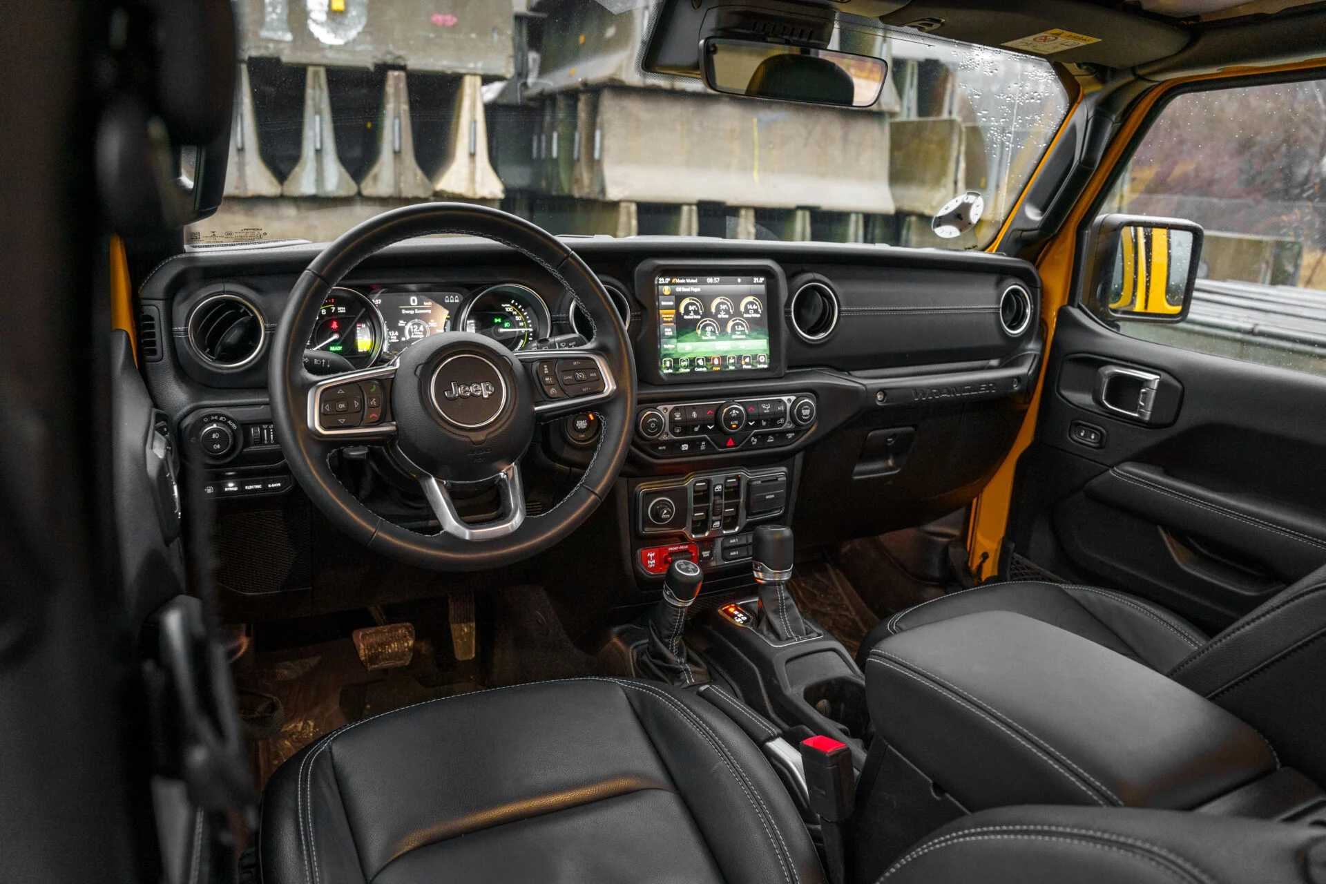 Jeep-Wrangler-4xe_6.jpg