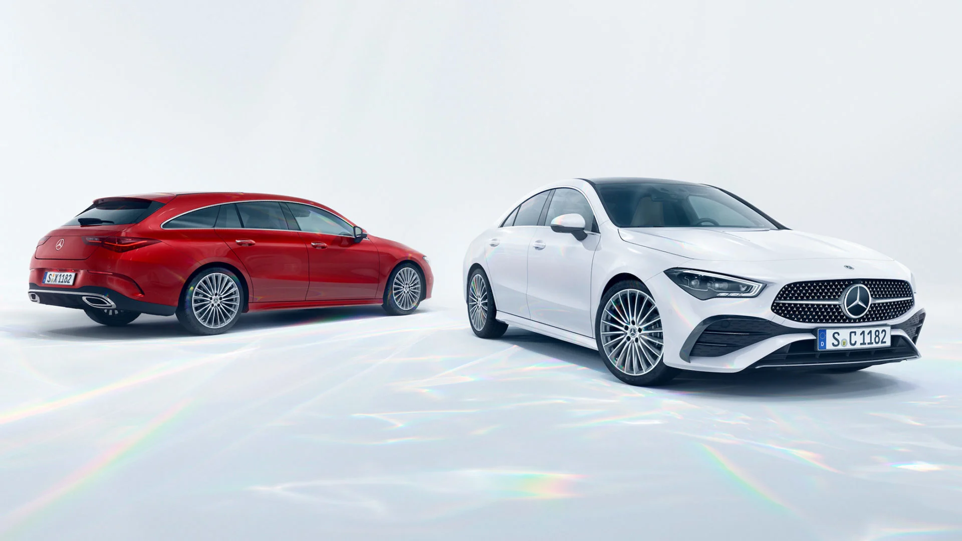 Express your drive: der neue Mercedes-Benz CLA und CLA Shooting BrakeExpress your drive: the new Mercedes-Benz CLA and CLA Shooting Brake
