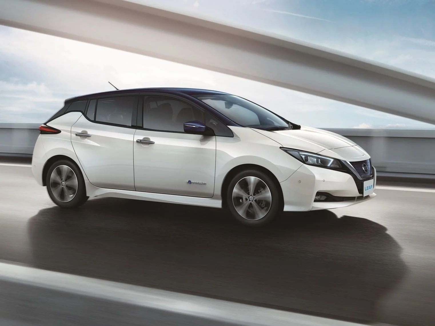 Nissan-Leaf-2018