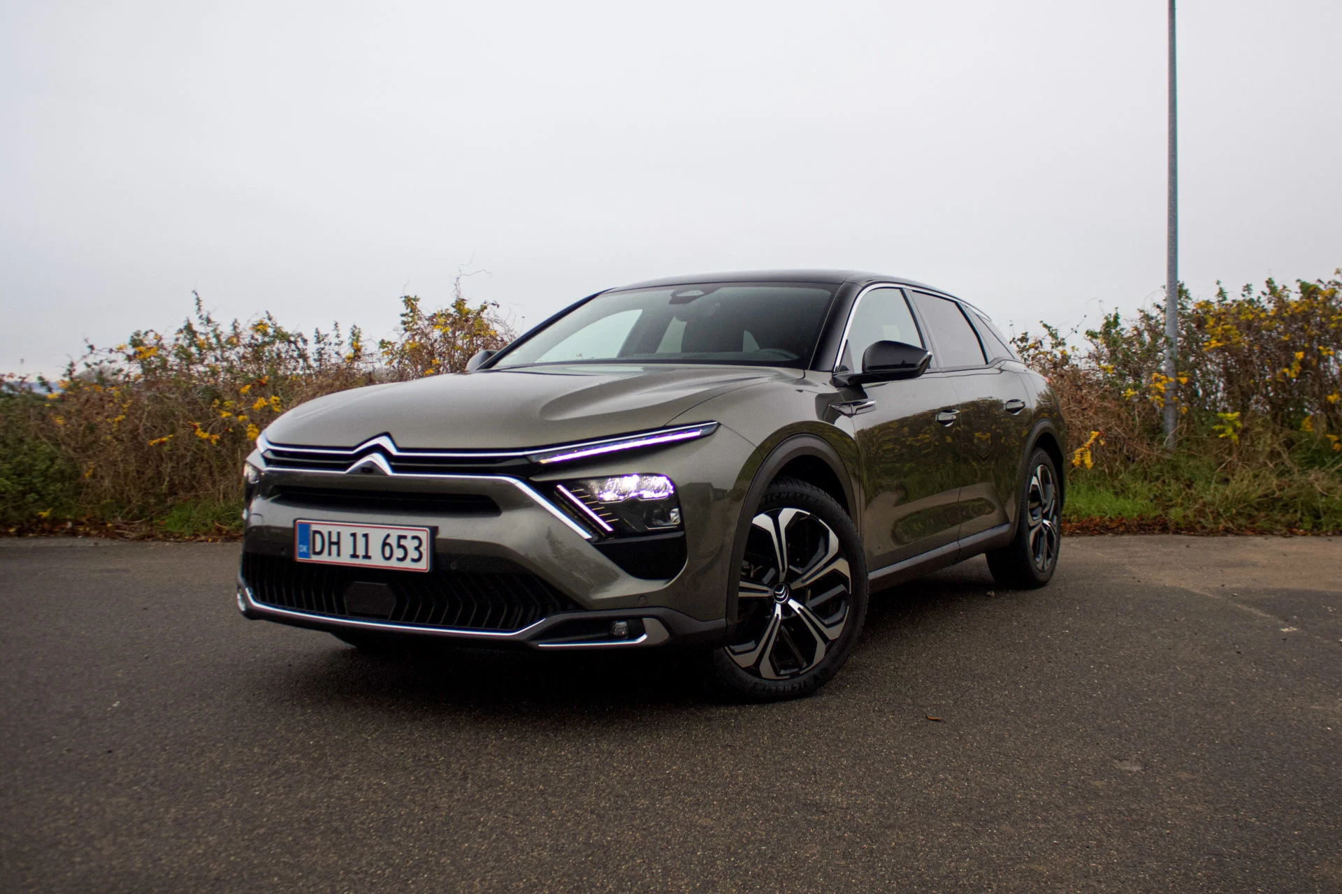 Kia Sportage vs. Citroen C5 X-22