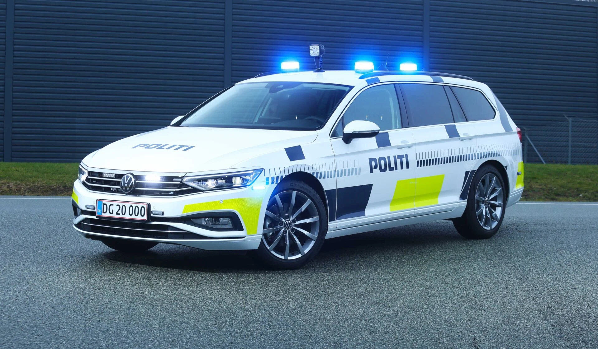VW Passat Politi