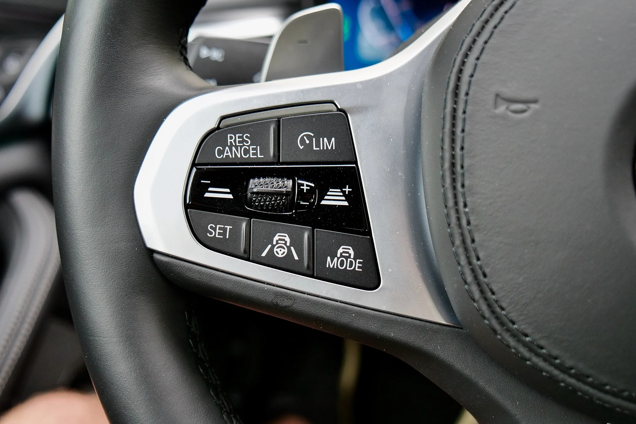 BMW 545e – interiør (5)