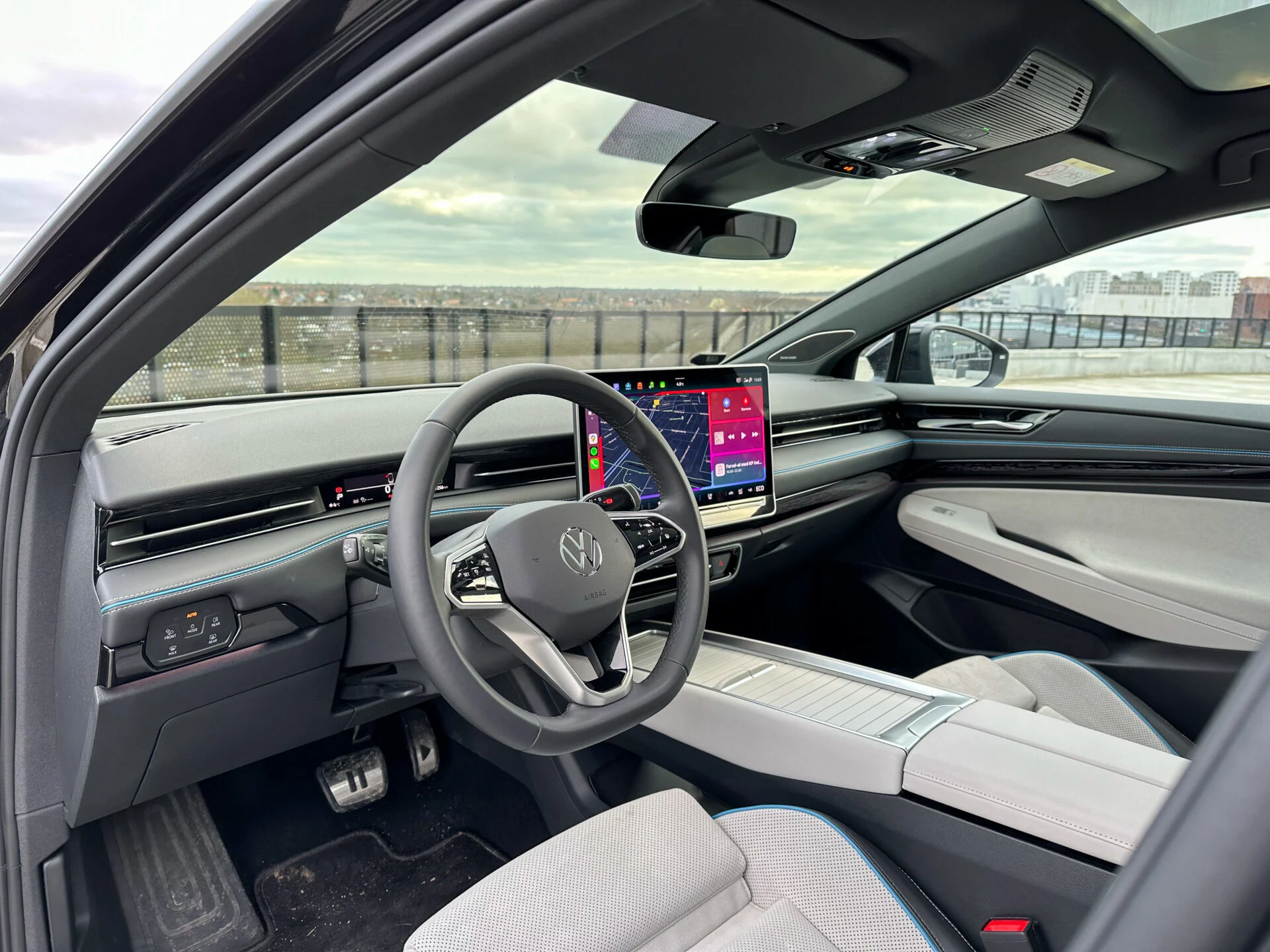 VW ID.7 vs. Hyundai Ioniq 6-66