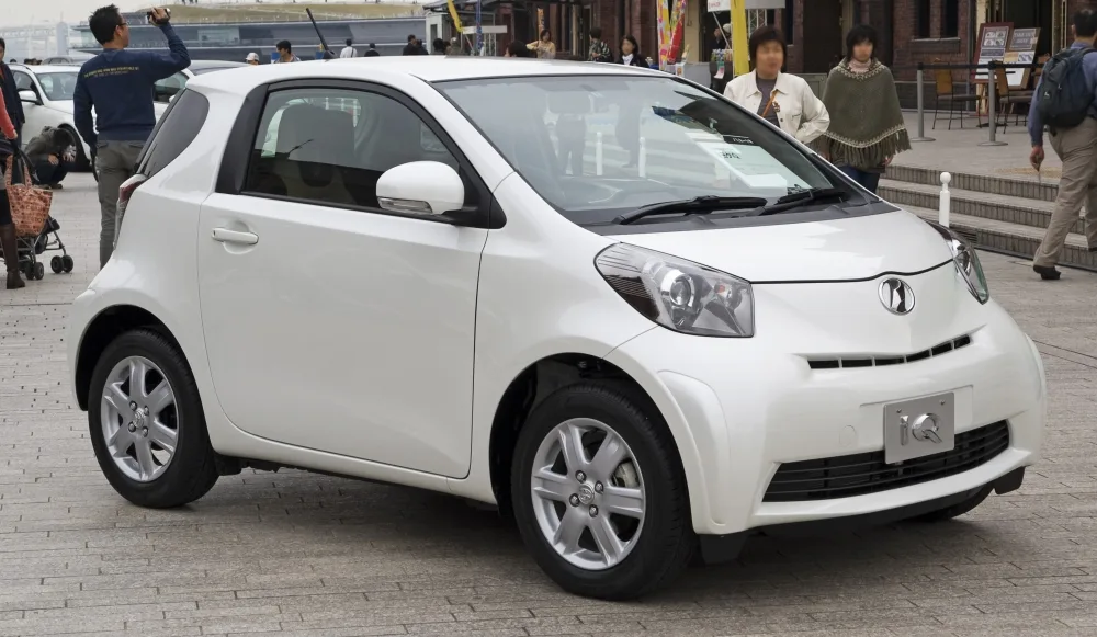 Toyota_iQ.jpg