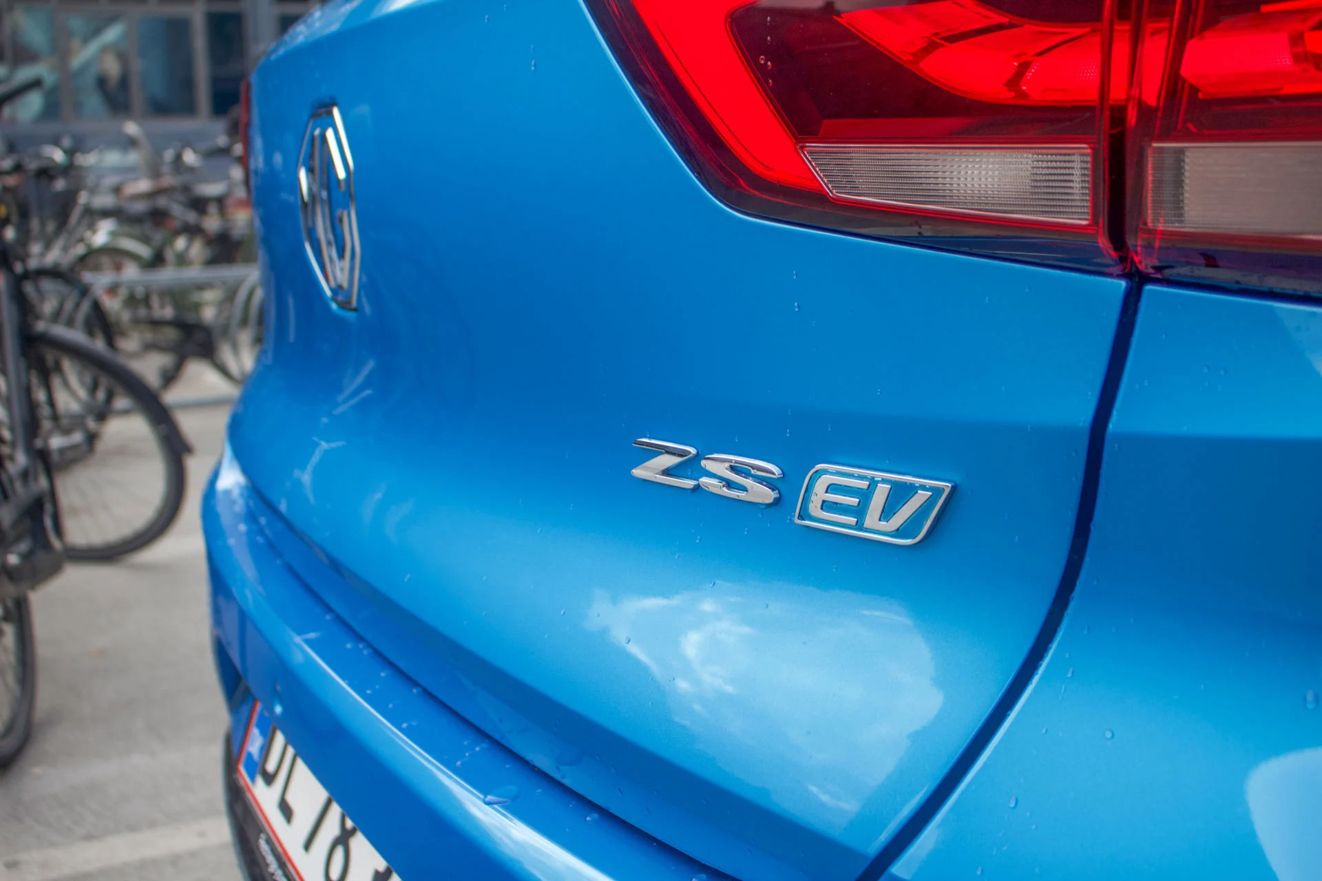 MG ZS EV Standars Range-13