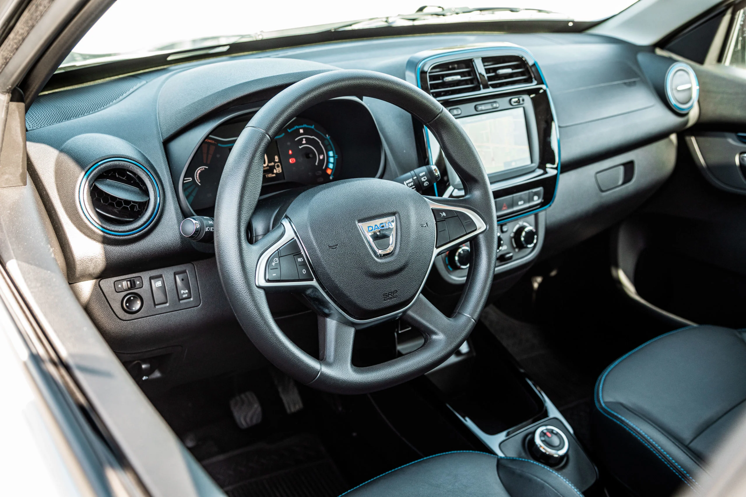Dacia_Spring_Interior-detaljer_03