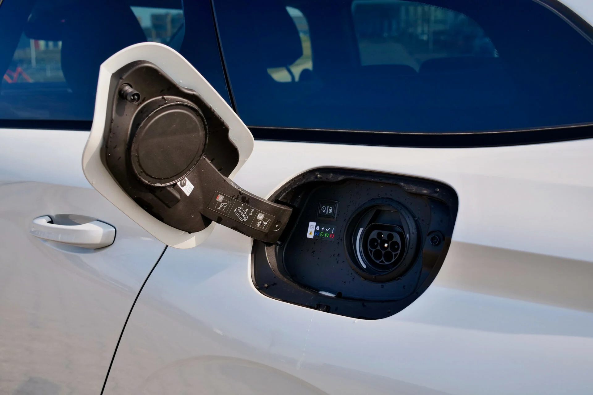 TEST Peugeot 308 SW Hybrid 225 839