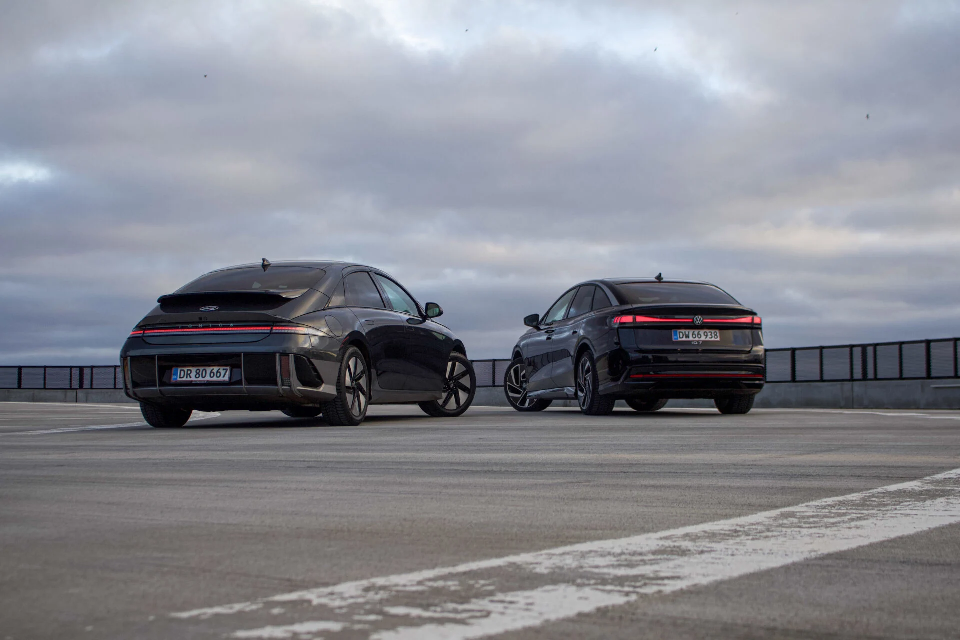 VW ID.7 vs. Hyundai Ioniq 6-01
