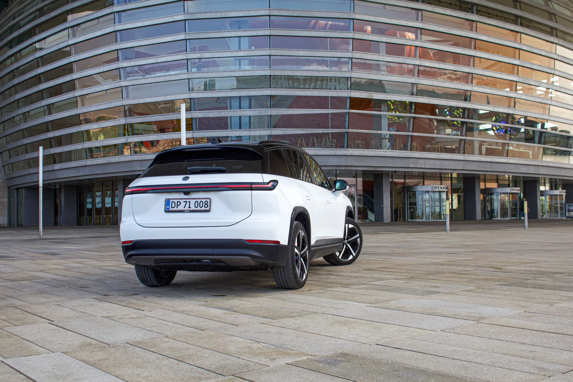 NIO EL7-30