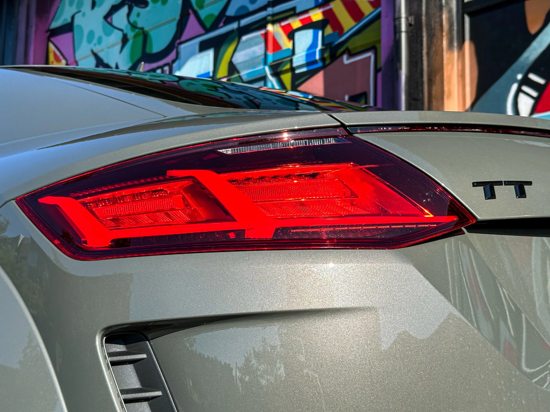 Audi TT-25