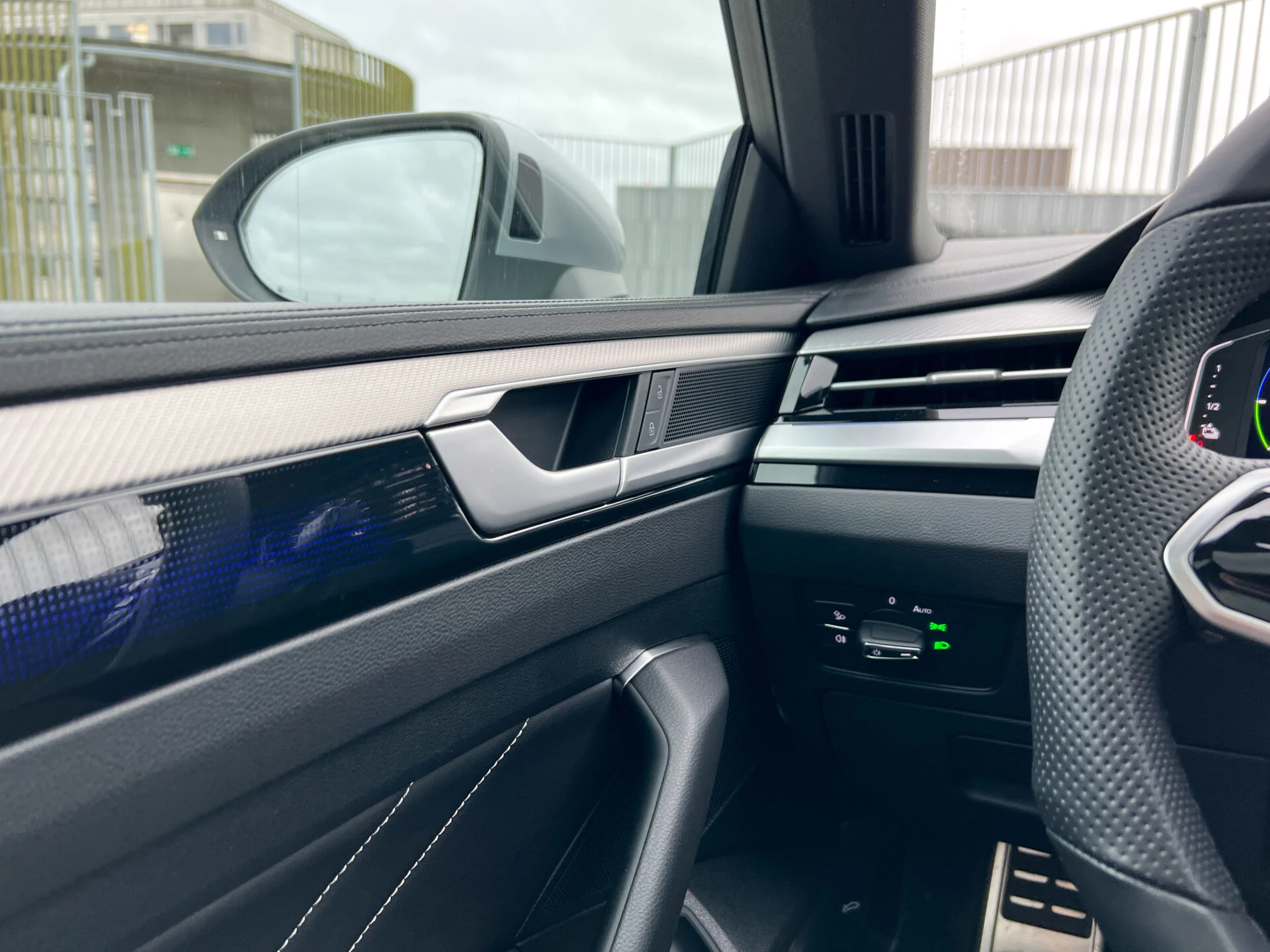 Citroën C5 X vs VW Arteon – Interiør-07