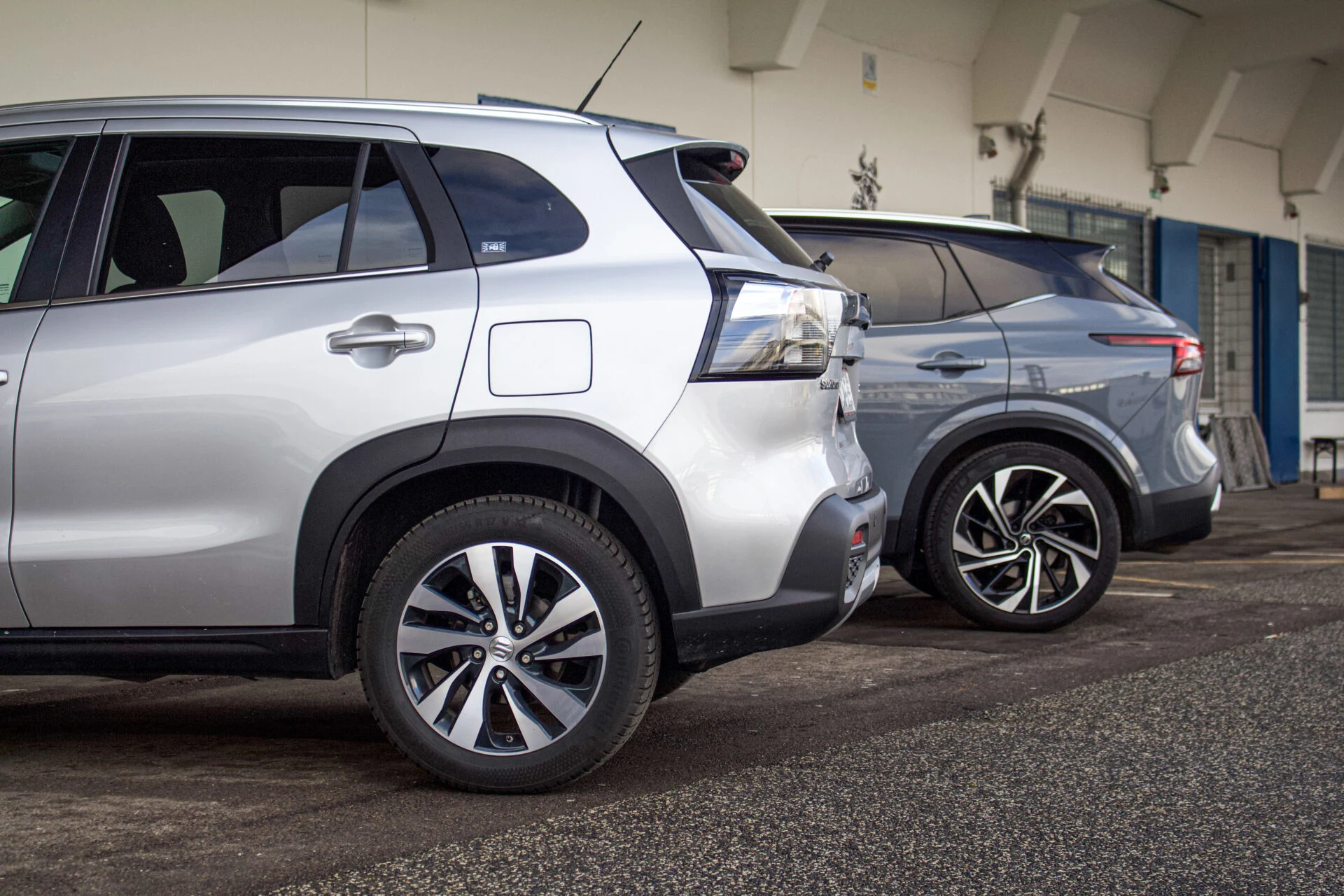 S-Cross vs Qashqai-08
