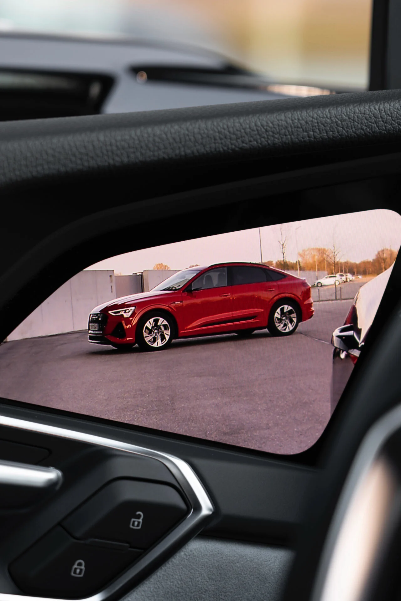 Audi-E-Tron-02.jpeg