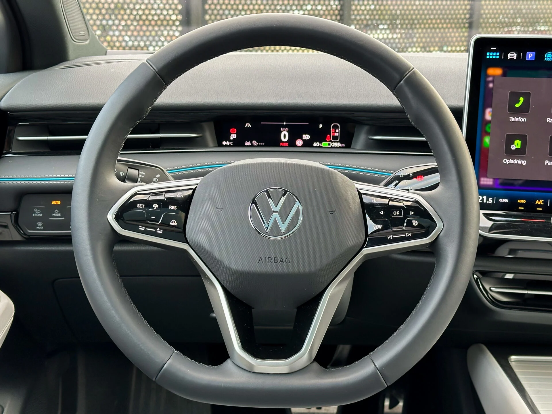 VW ID.7 vs. Hyundai Ioniq 6-60