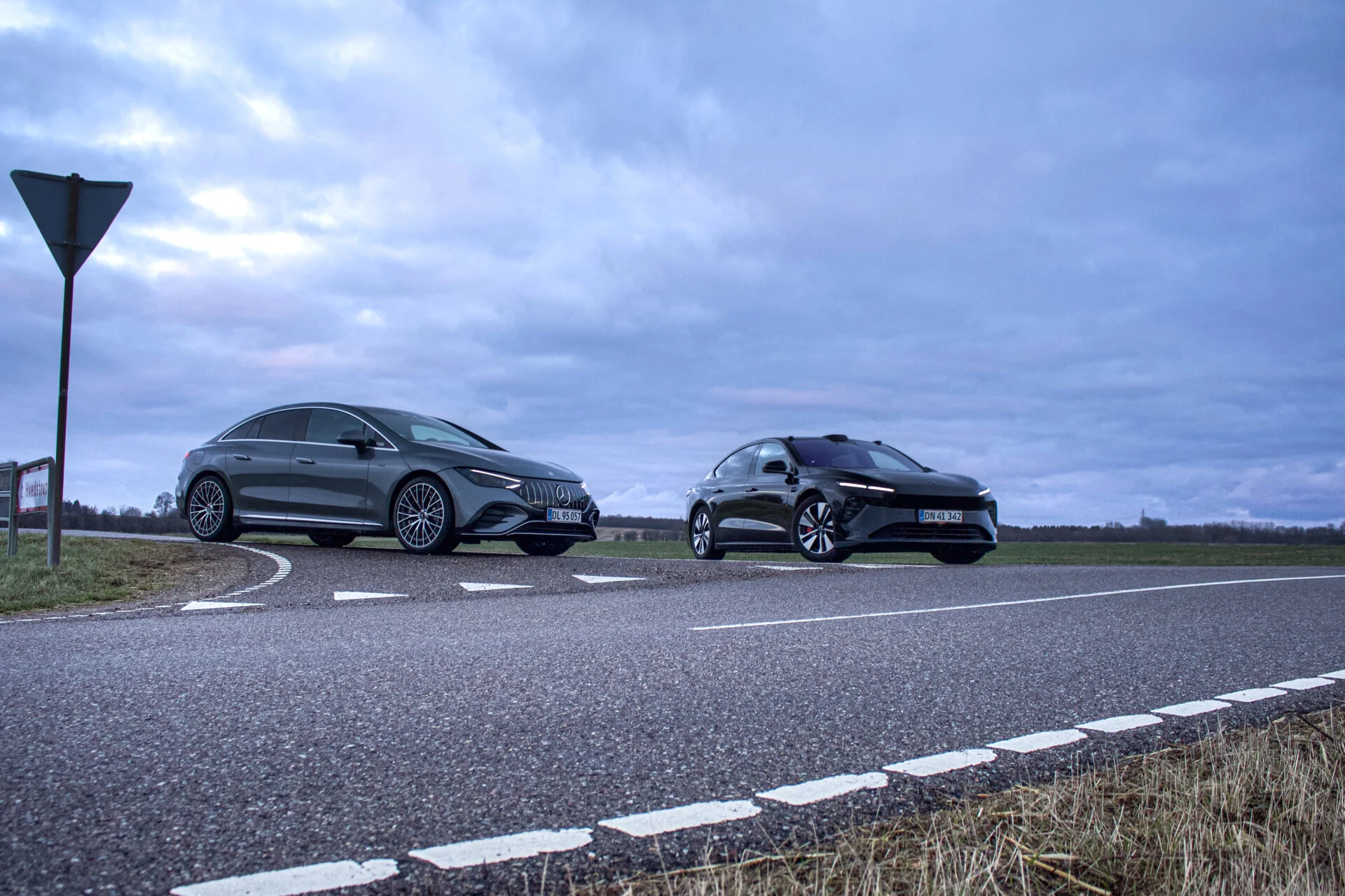 Nio ET7 vs MB EQE-01