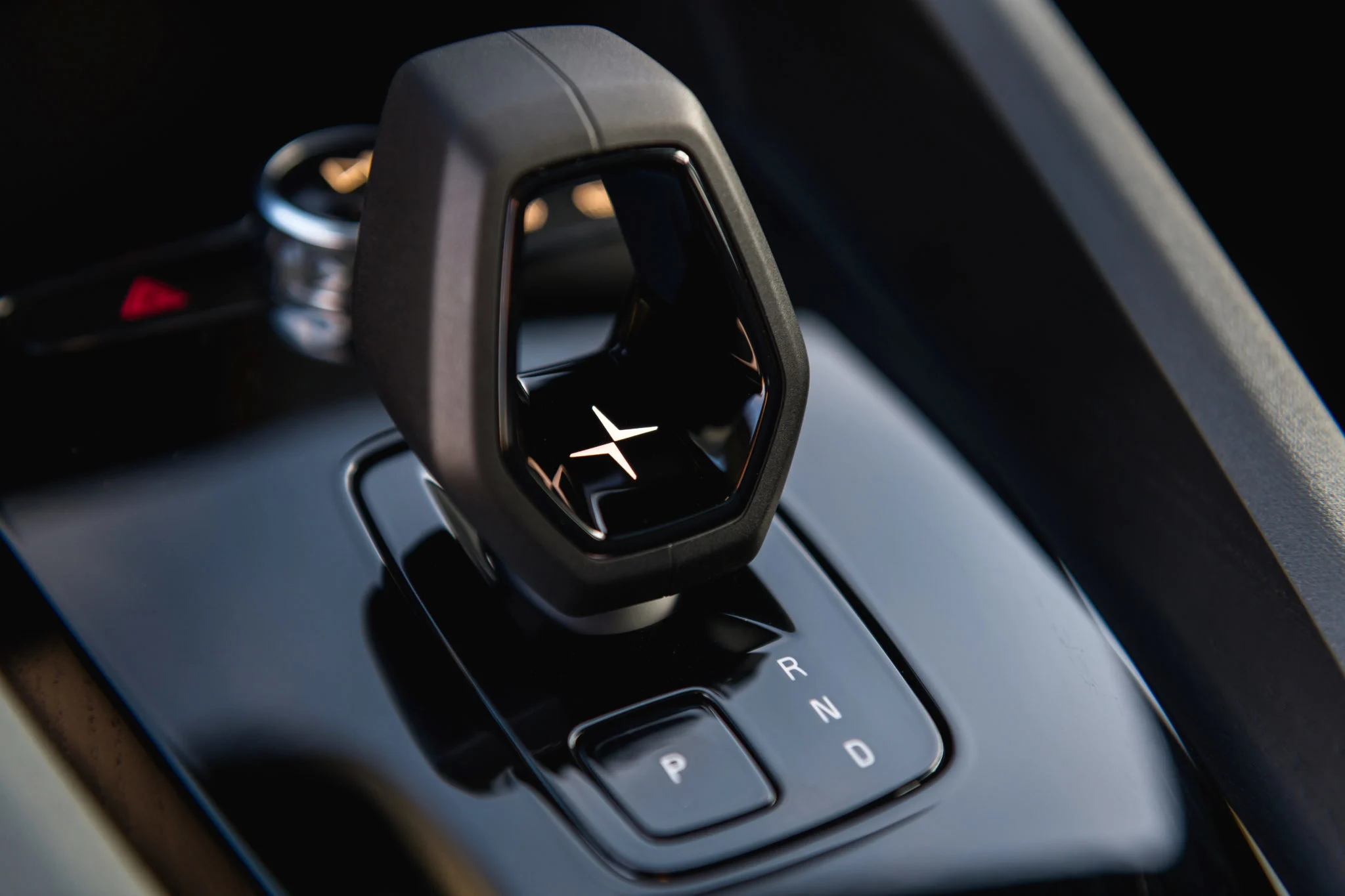 Polestar 2 – Gearvælger