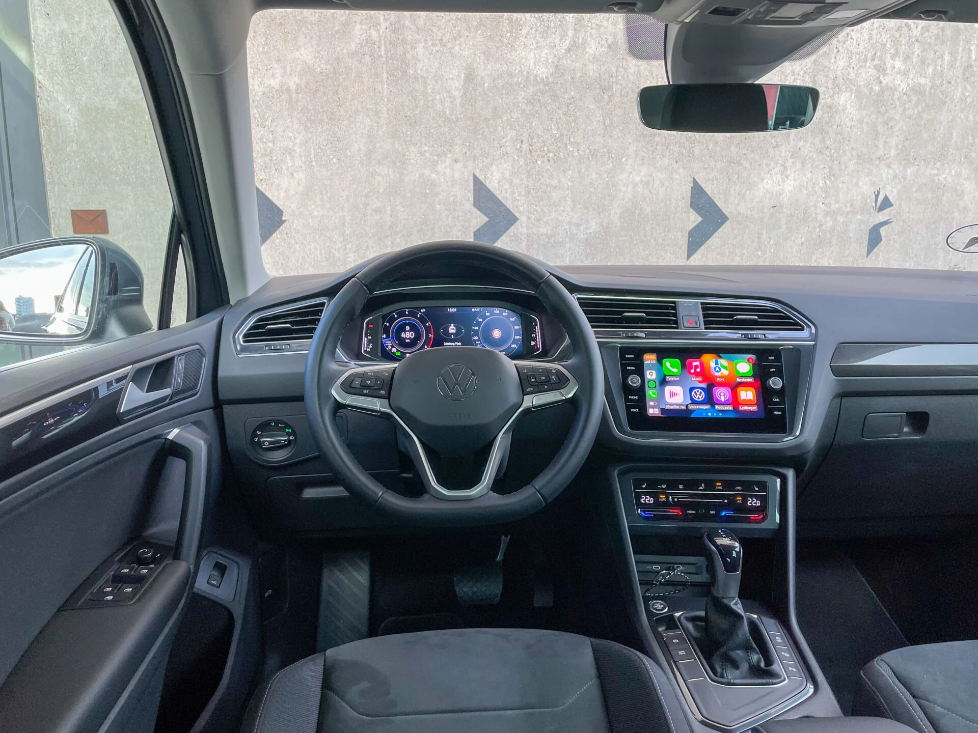 Kia Sportage vs. VW Tiguan-32