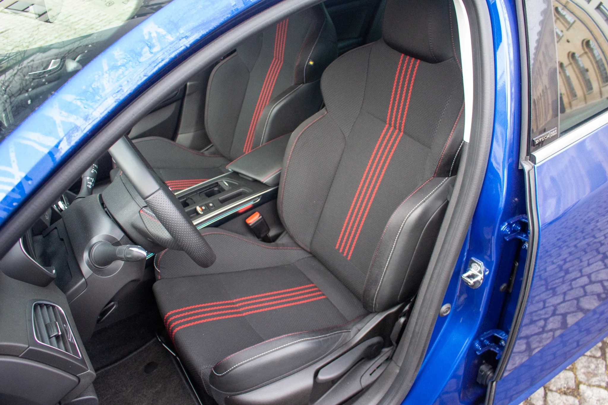 Renault Megane E-Tech (18)