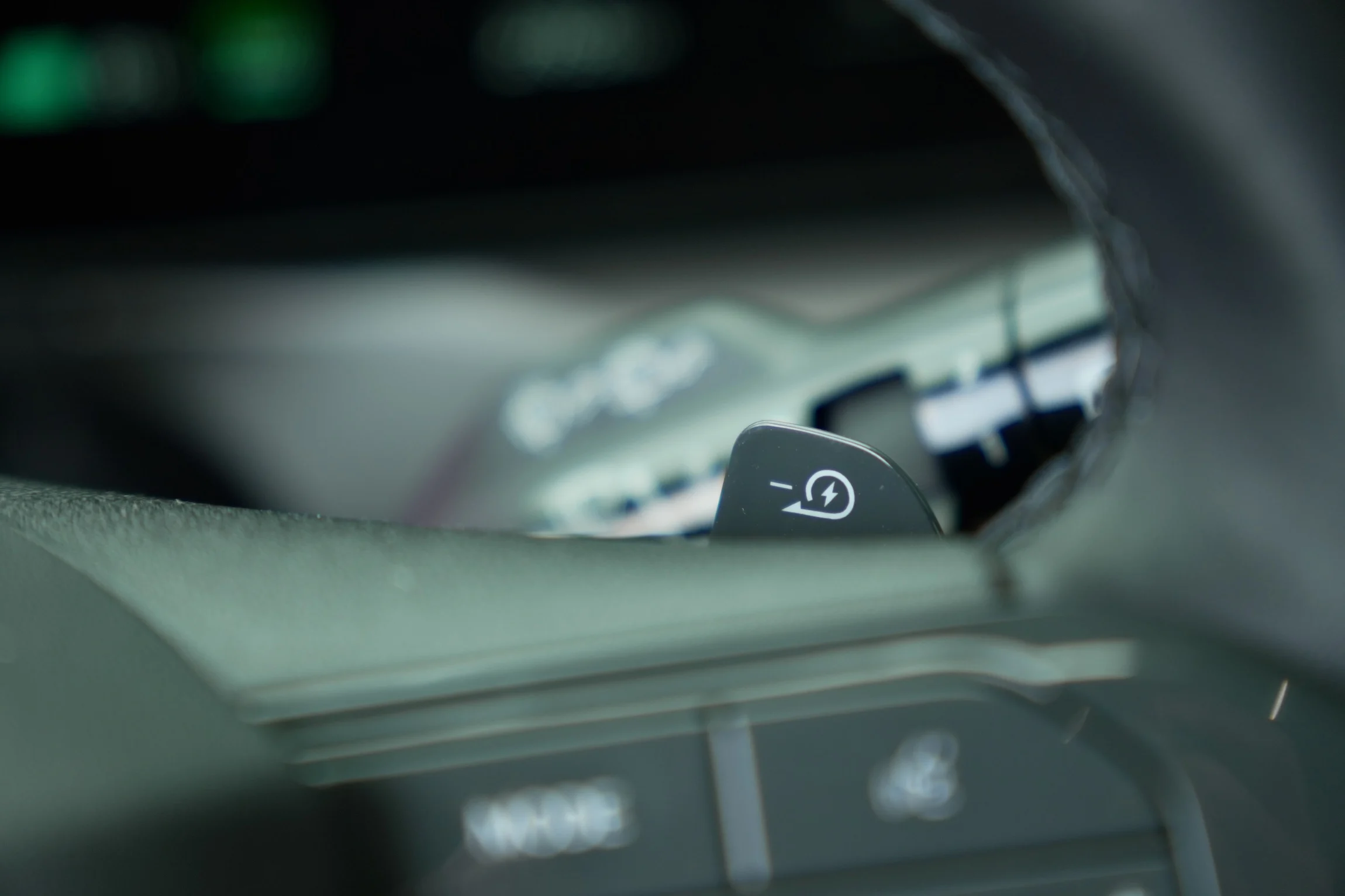 TEST Kia EV9 SR MBB 767