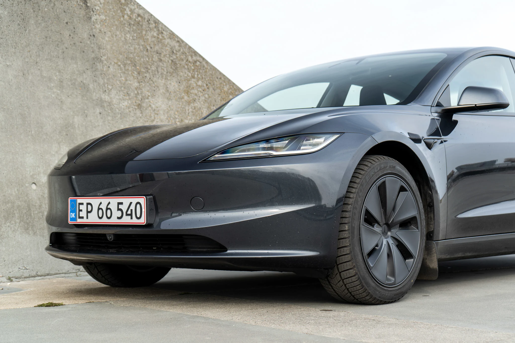 Tesla Model 3 RWD-21