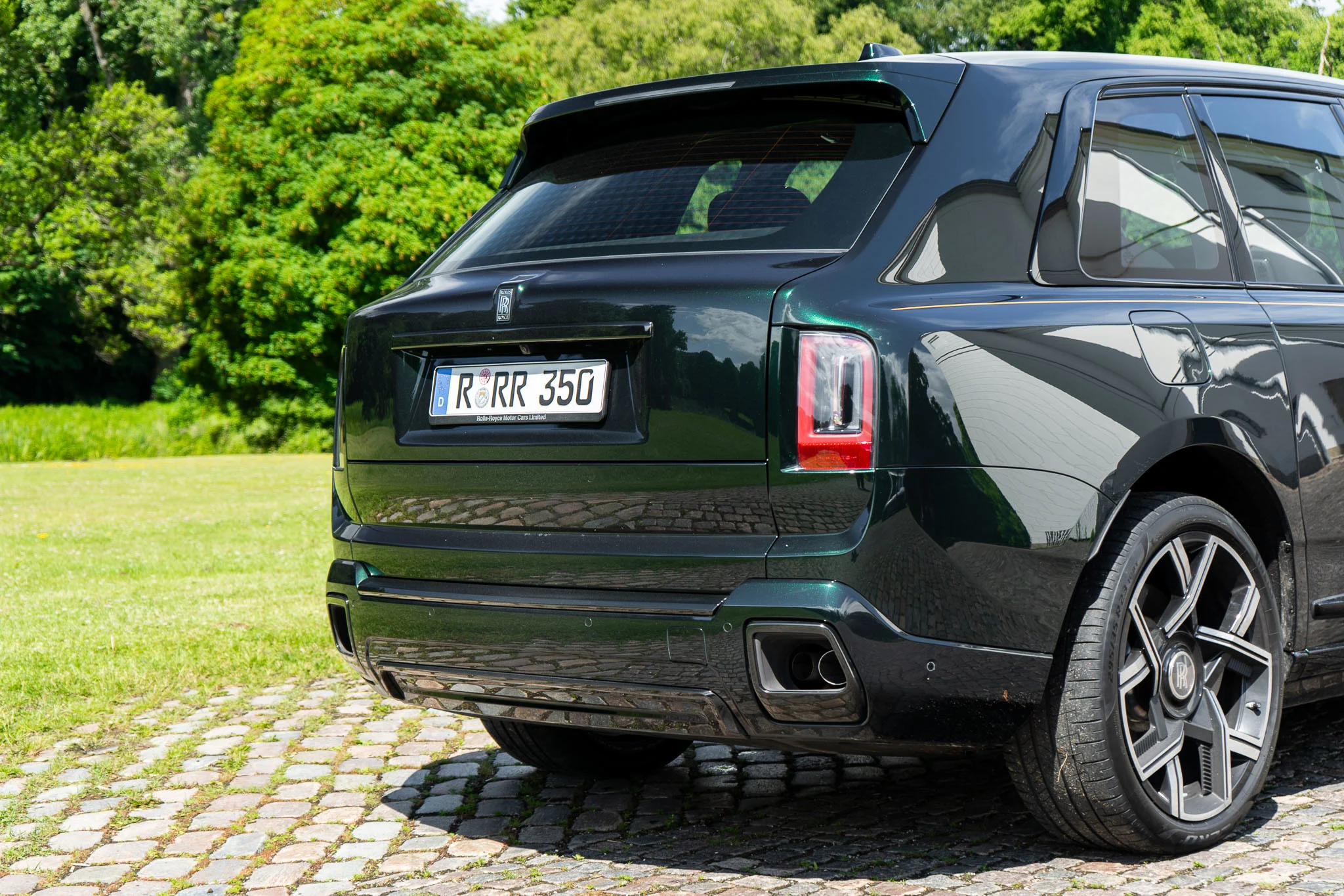 Rolls Royce Cullinan-28