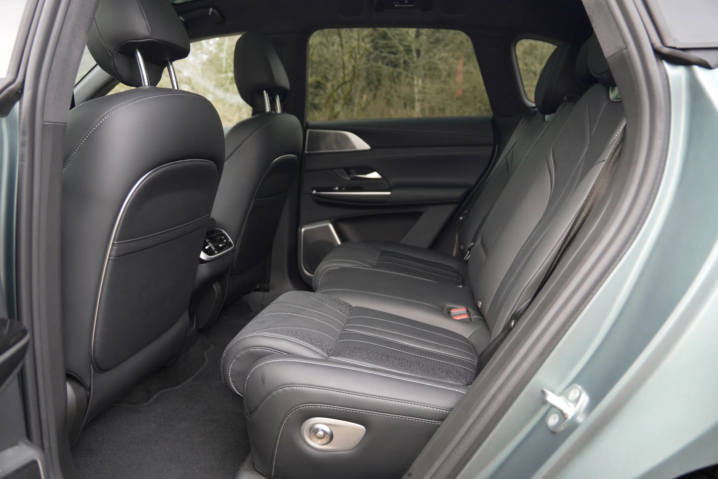 Test XPeng G9 Performance MBB 885